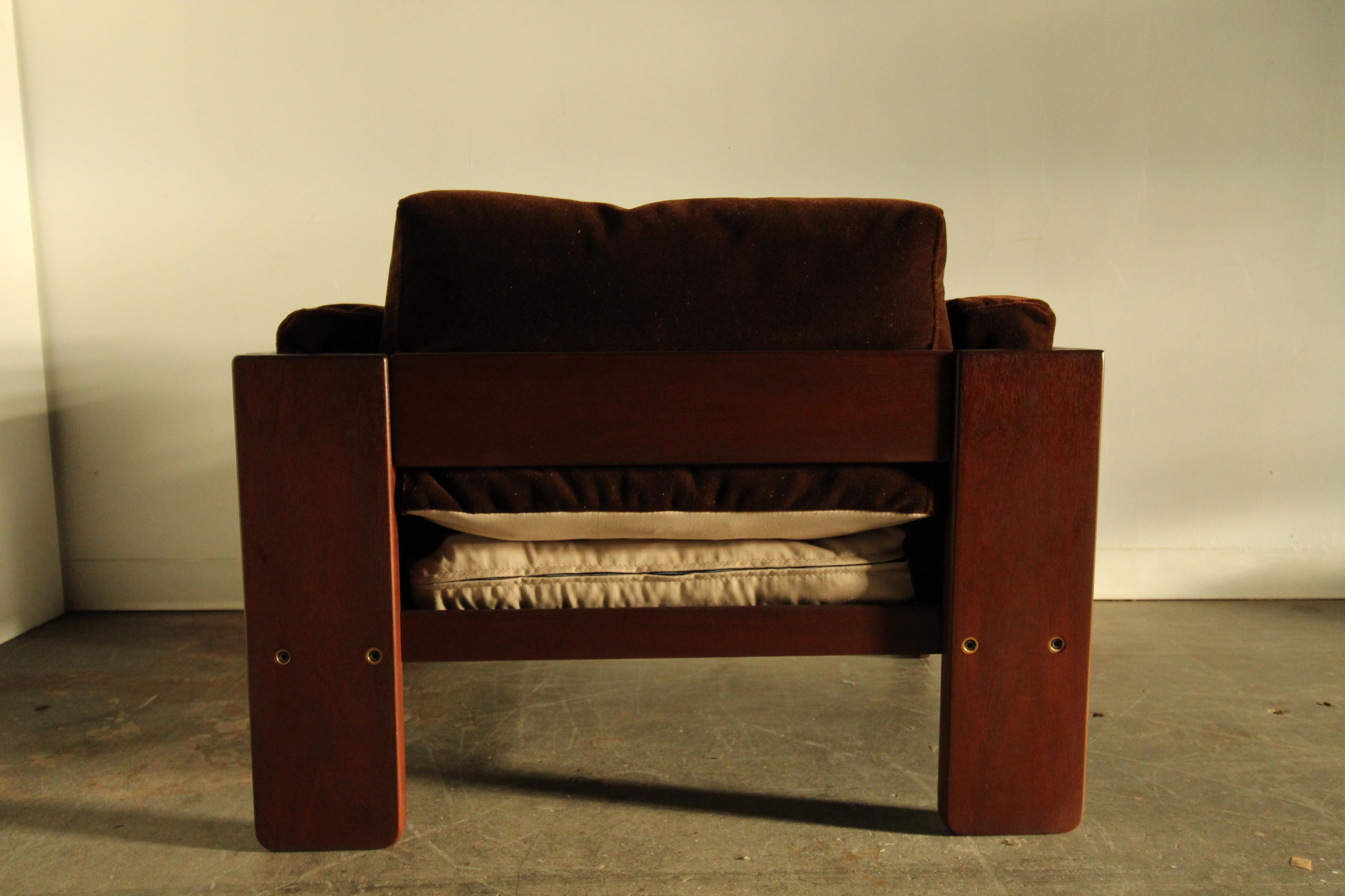 Tobia Scarpa for Gavina 'Bastiano' Brown Mohair Lounge Chair, 1970s 7