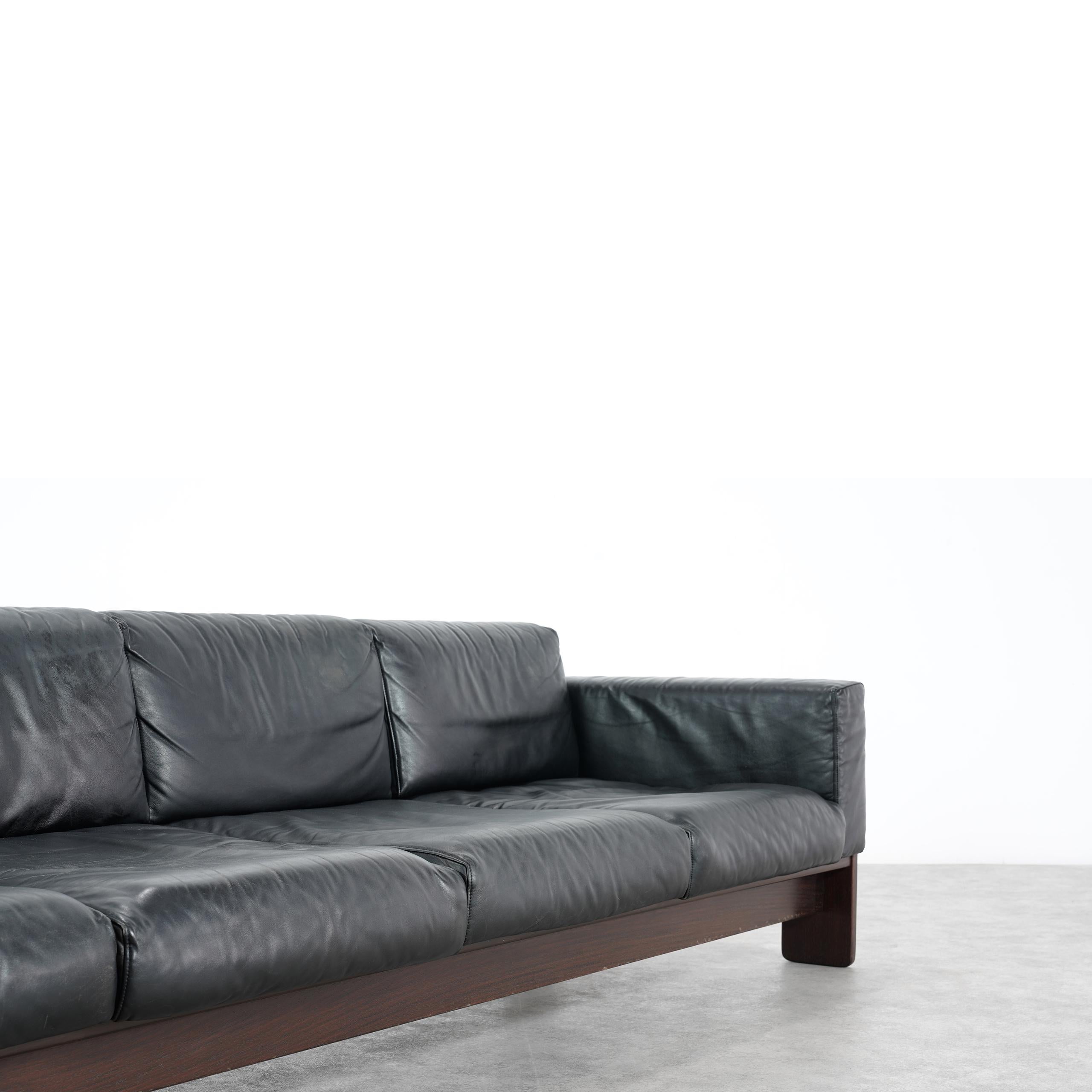 Tobia Scarpa for Knoll International, Extralarge Bastiano Sofa in Leather 4-Seat 7