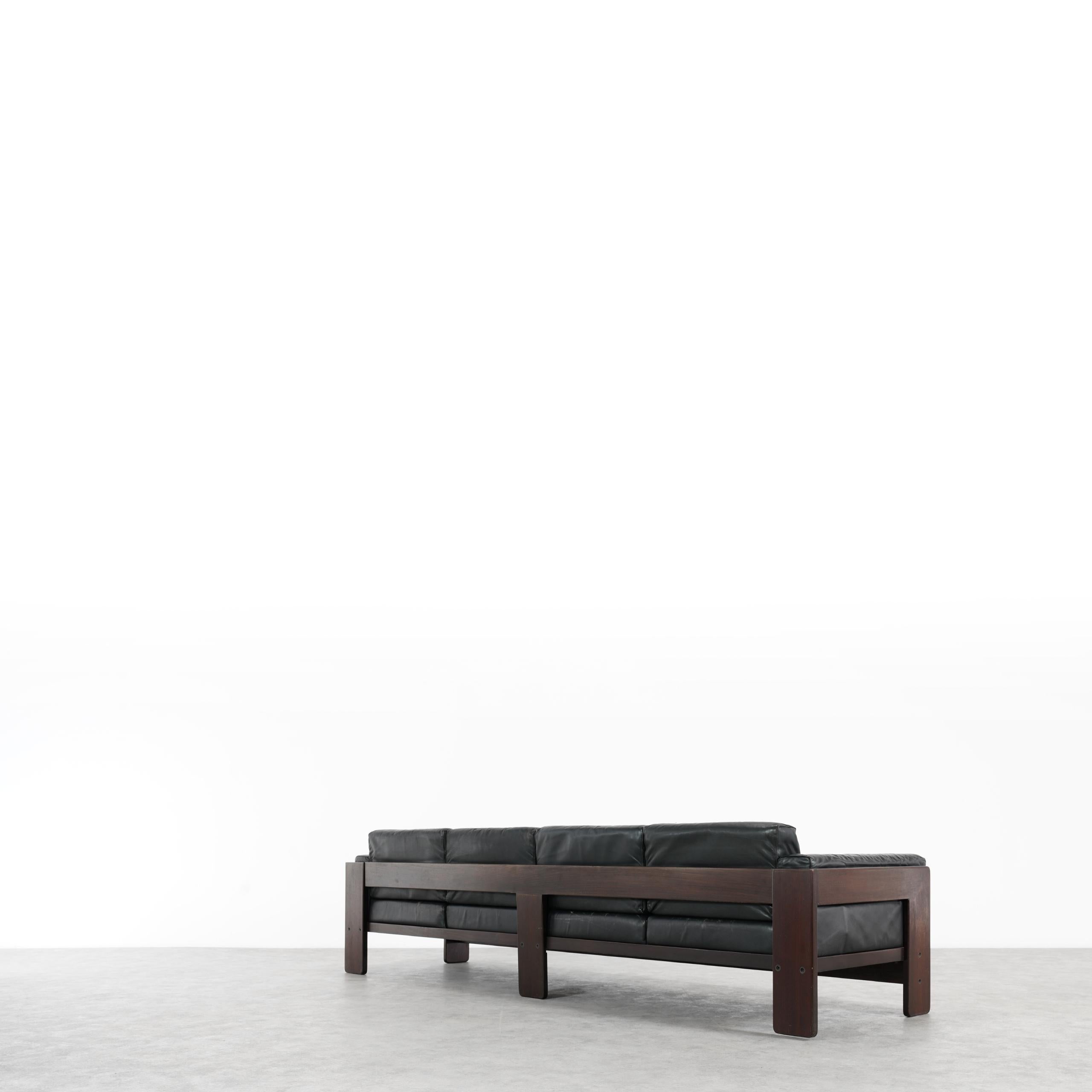 Tobia Scarpa for Knoll International, Extralarge Bastiano Sofa in Leather 4-Seat 12
