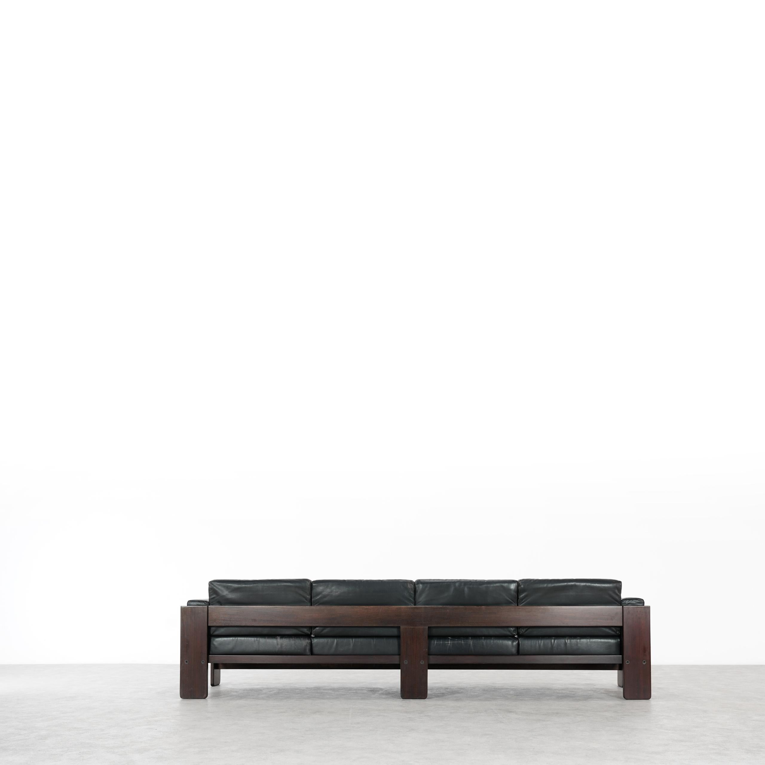 Tobia Scarpa for Knoll International, Extralarge Bastiano Sofa in Leather 4-Seat 2