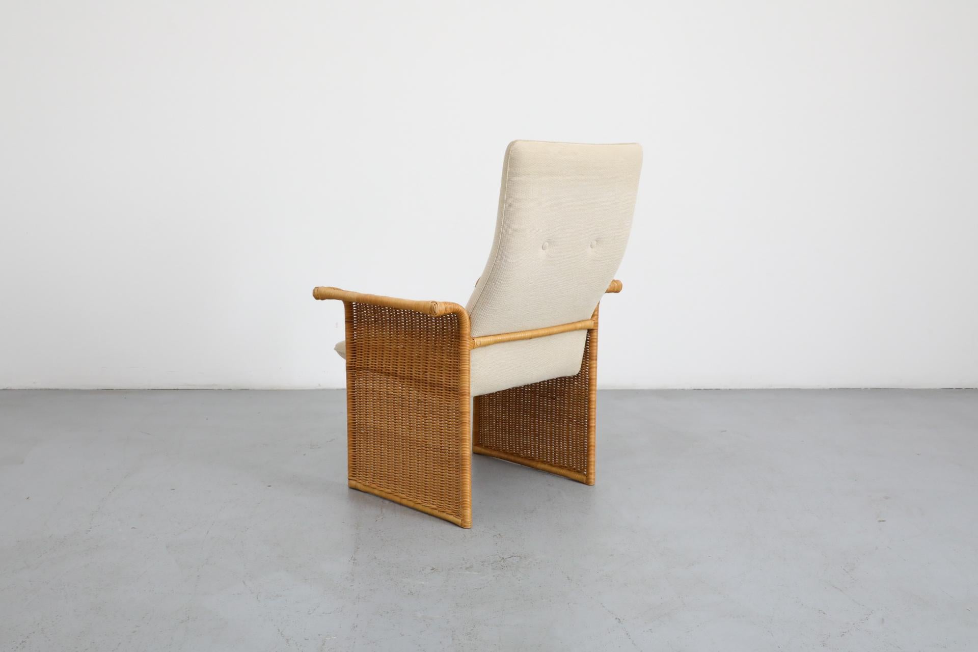 Néerlandais Chaise longue en rotin inspirée de Tobia Scarpa avec revêtement crème en vente