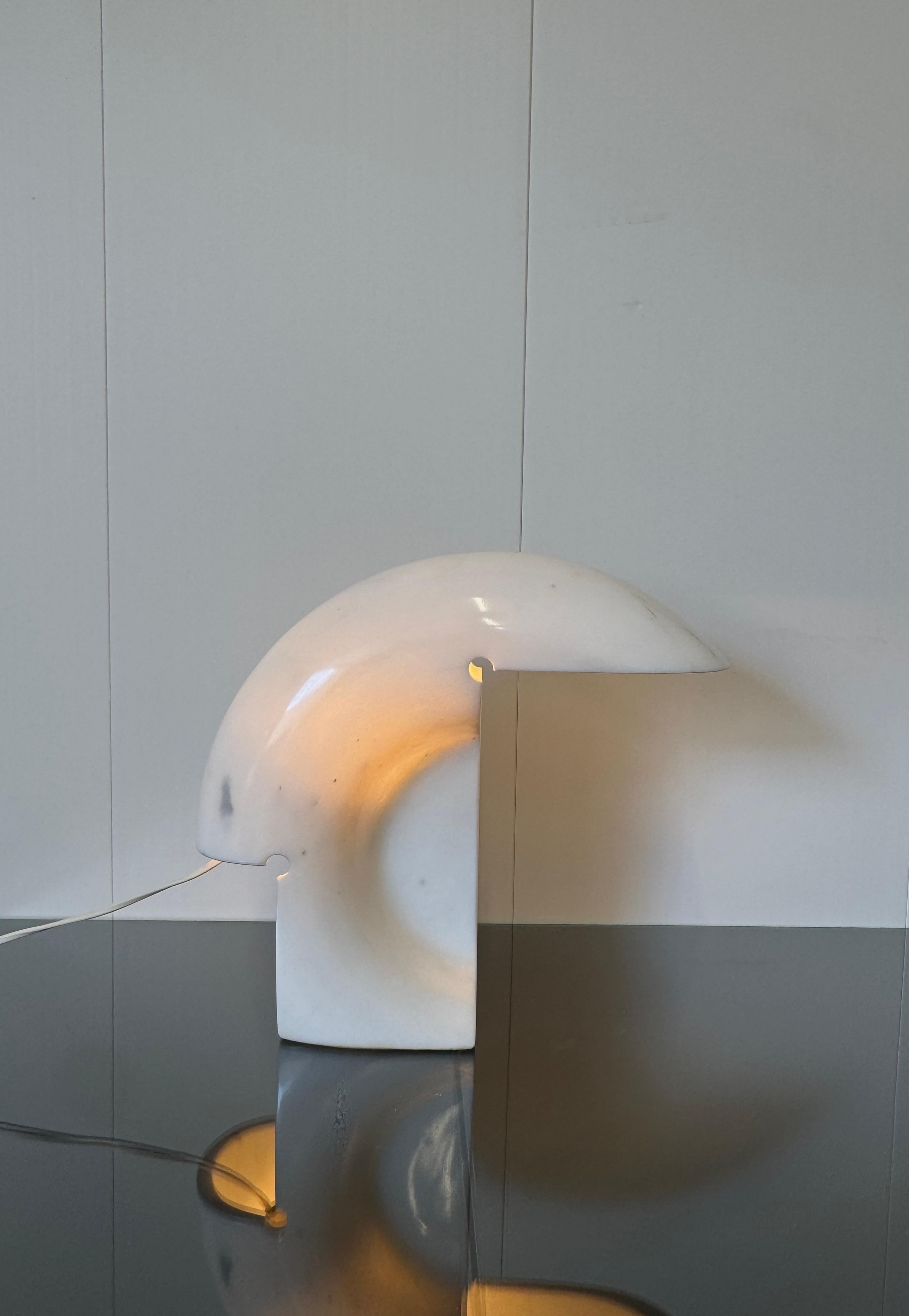 Tobia Scarpa , Table lamp mod. Biagio, prod. Flos, 1960s For Sale 1