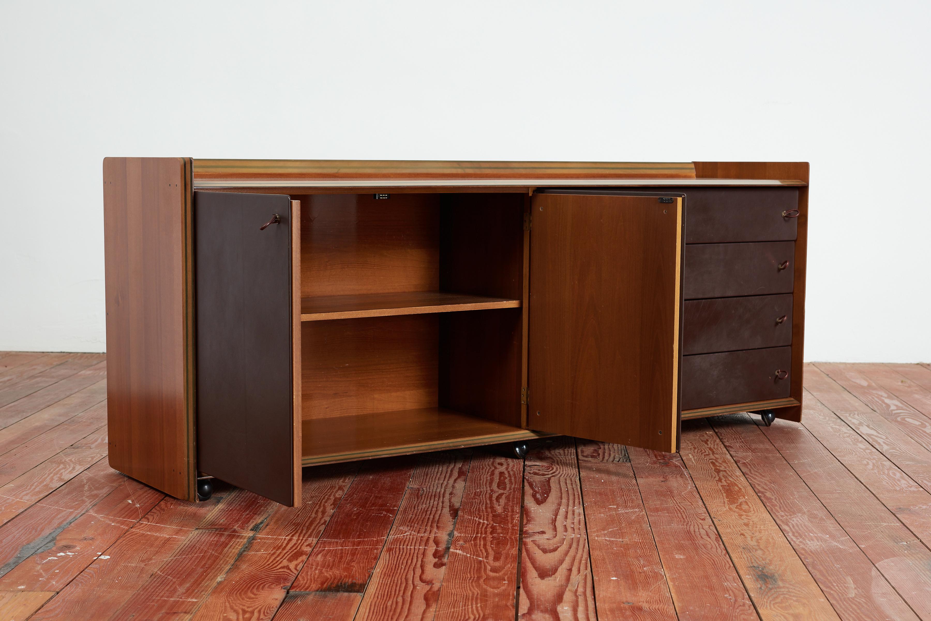 Tobia Scarpa Leather Dresser  In Good Condition For Sale In Beverly Hills, CA