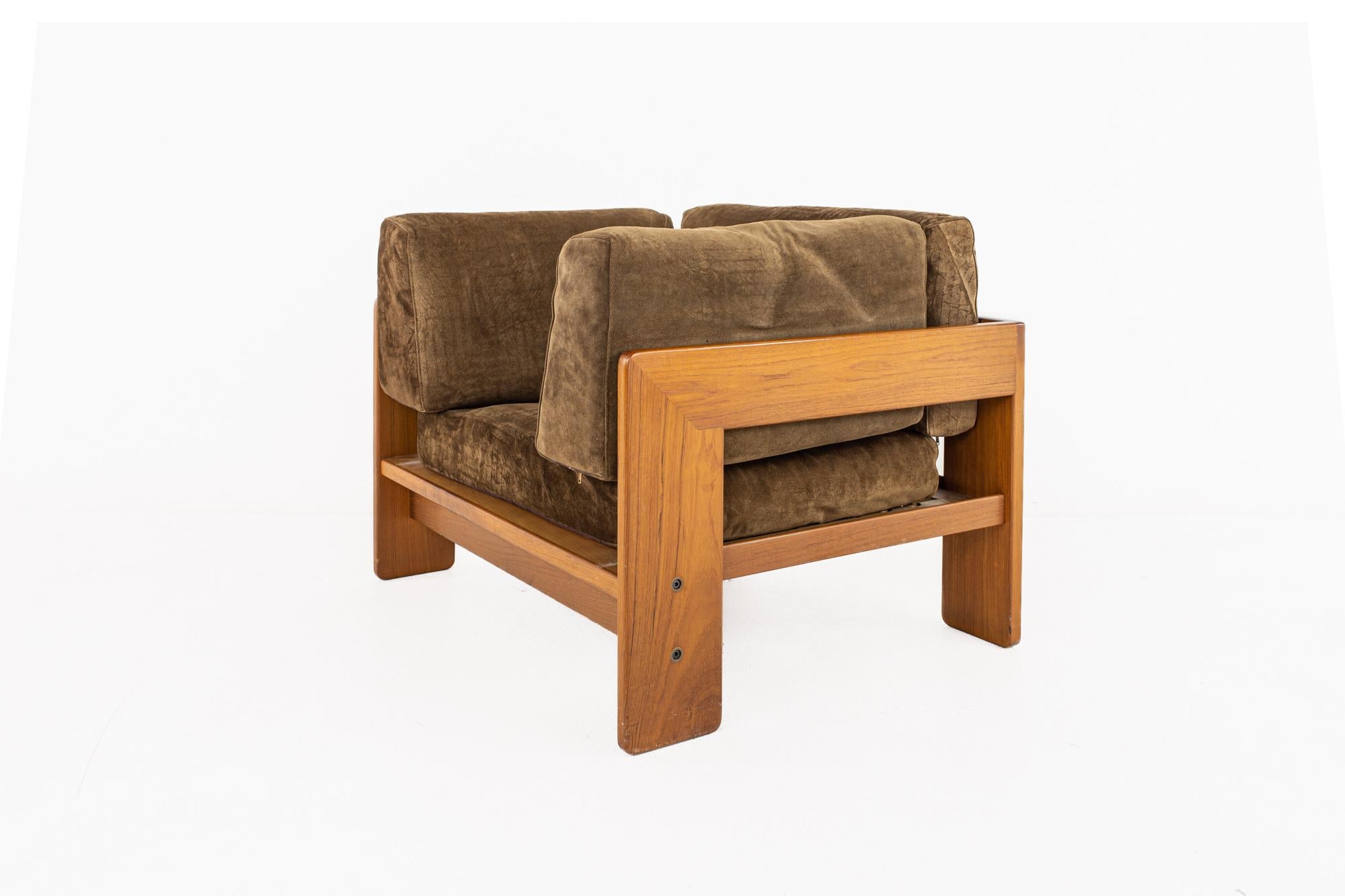 Mid-Century Modern Tobia Scarpa Mid Century Lounge Chair