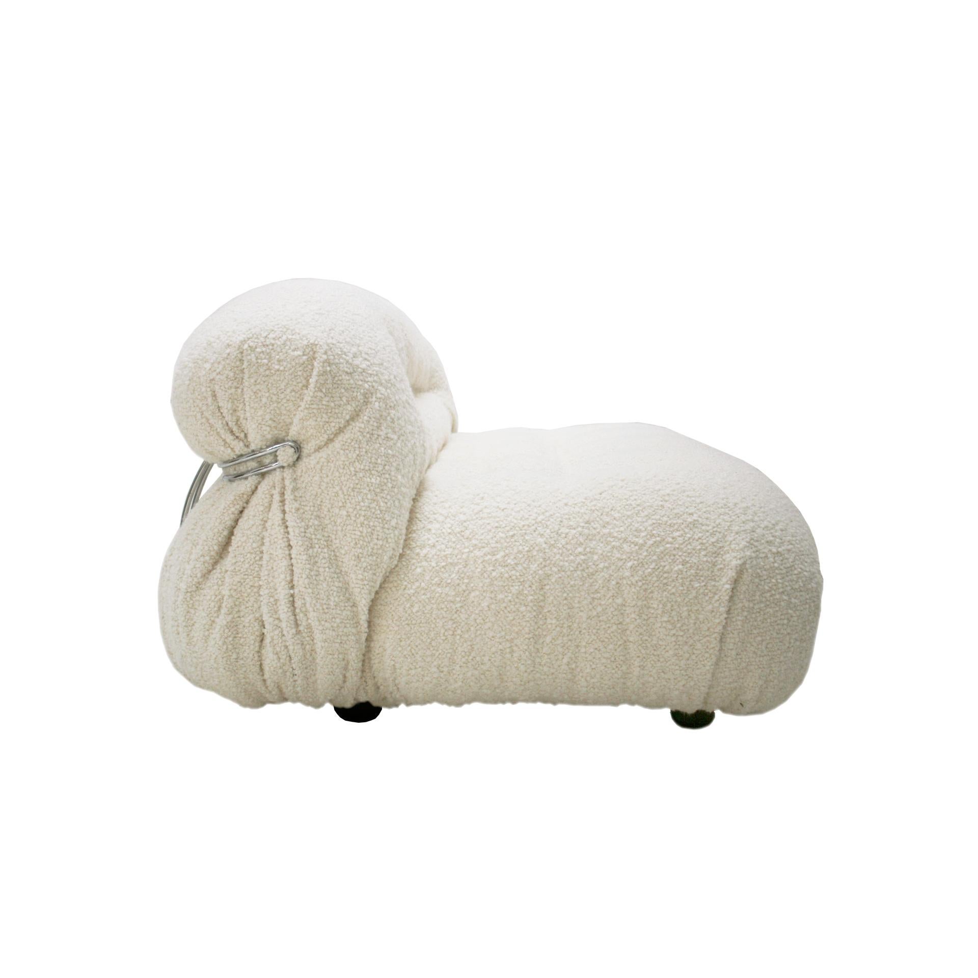 Tobia Scarpa Mid-Century Modern White Bouclé Wool Soriana Italian Sofa, 1960s 1