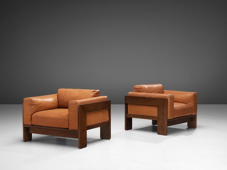 Mid-20th Century Tobia Scarpa Pair of 'Bastiano' Club Chairs in Walnut and Leather
