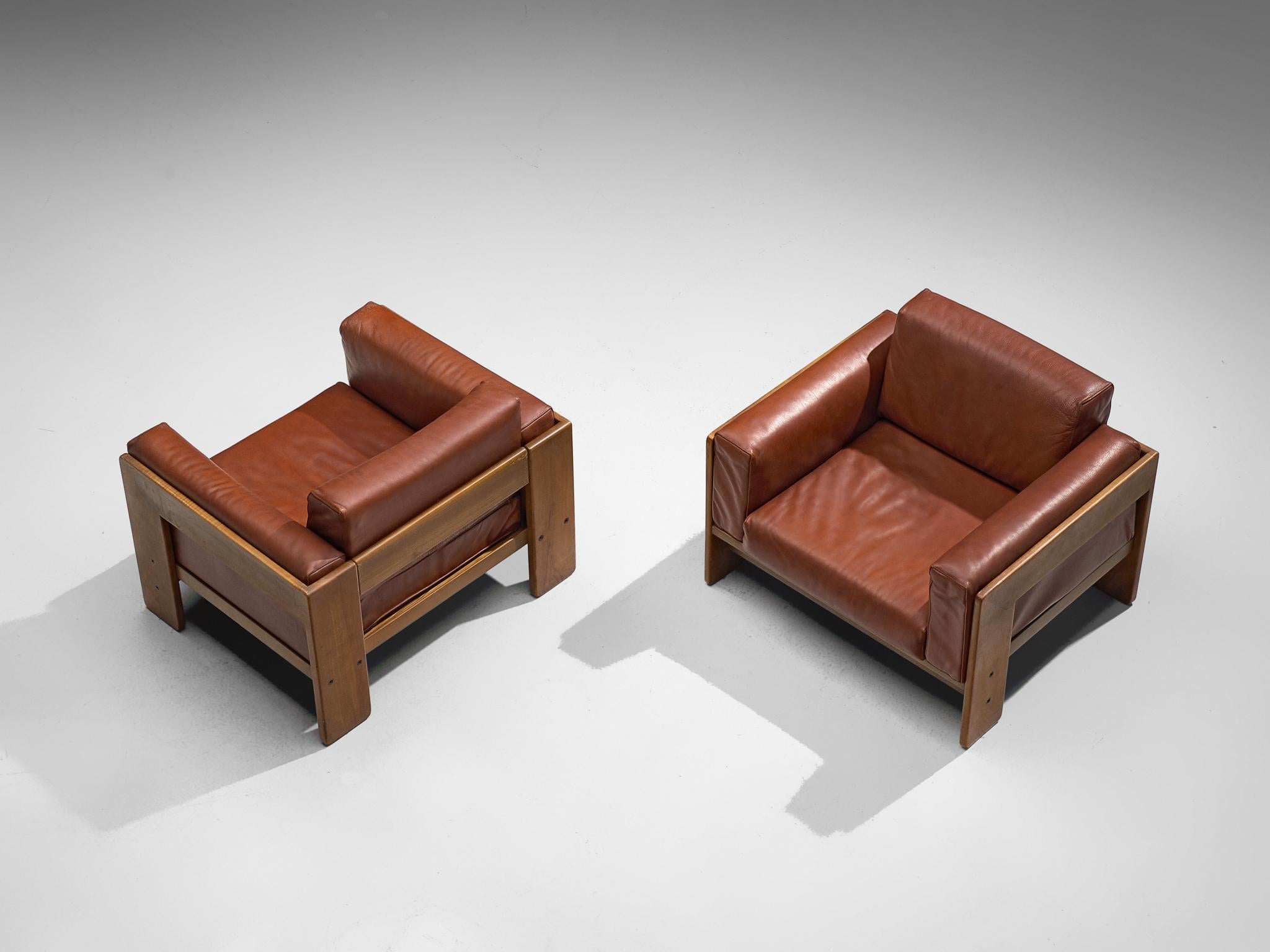Tobia Scarpa Pair of 'Bastiano' Club Chairs in Walnut and Leather 1