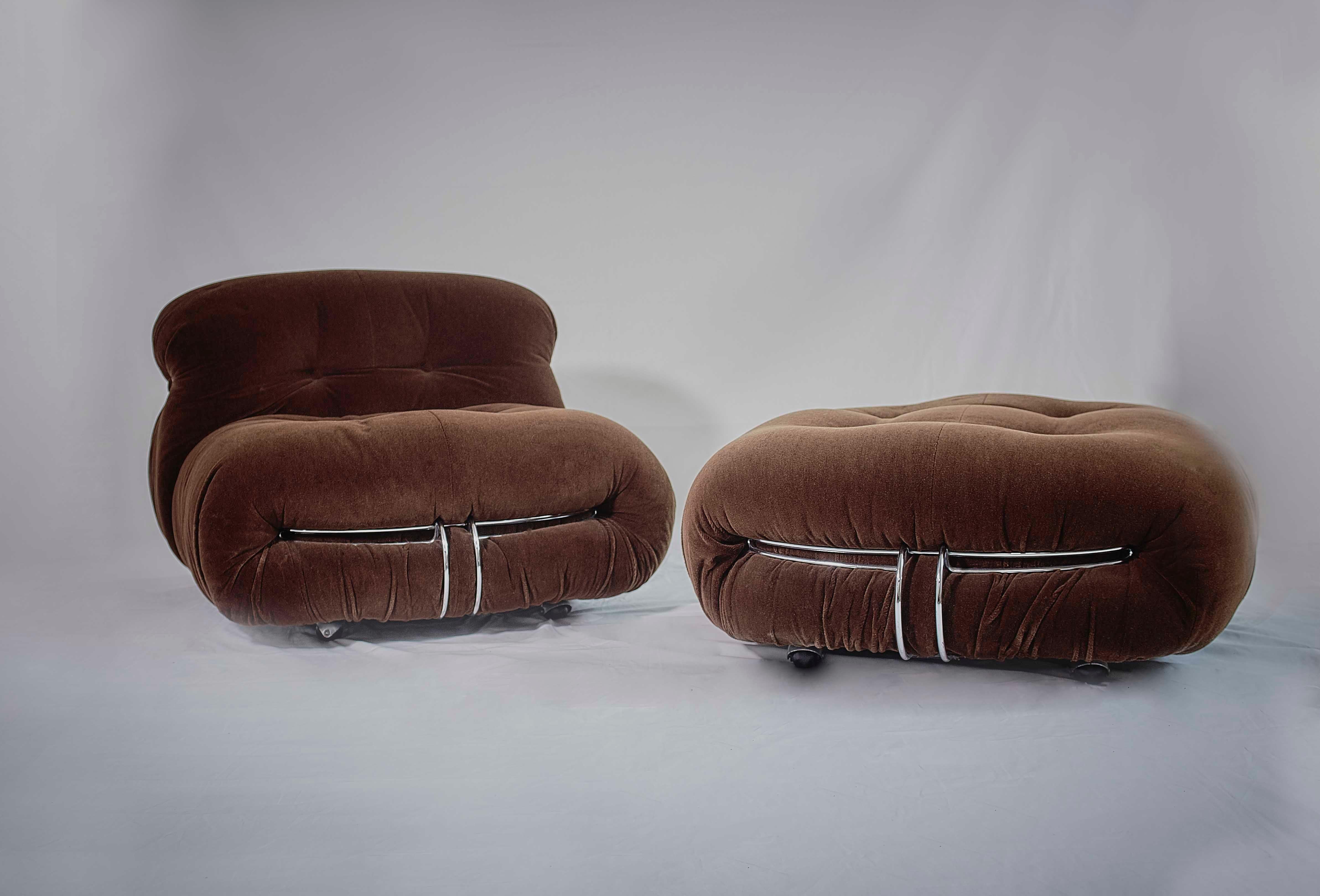 Italian Tobia Scarpa Pair of Soriana Lounge Chairs and Ottoman, Cassina, Italy, 1970