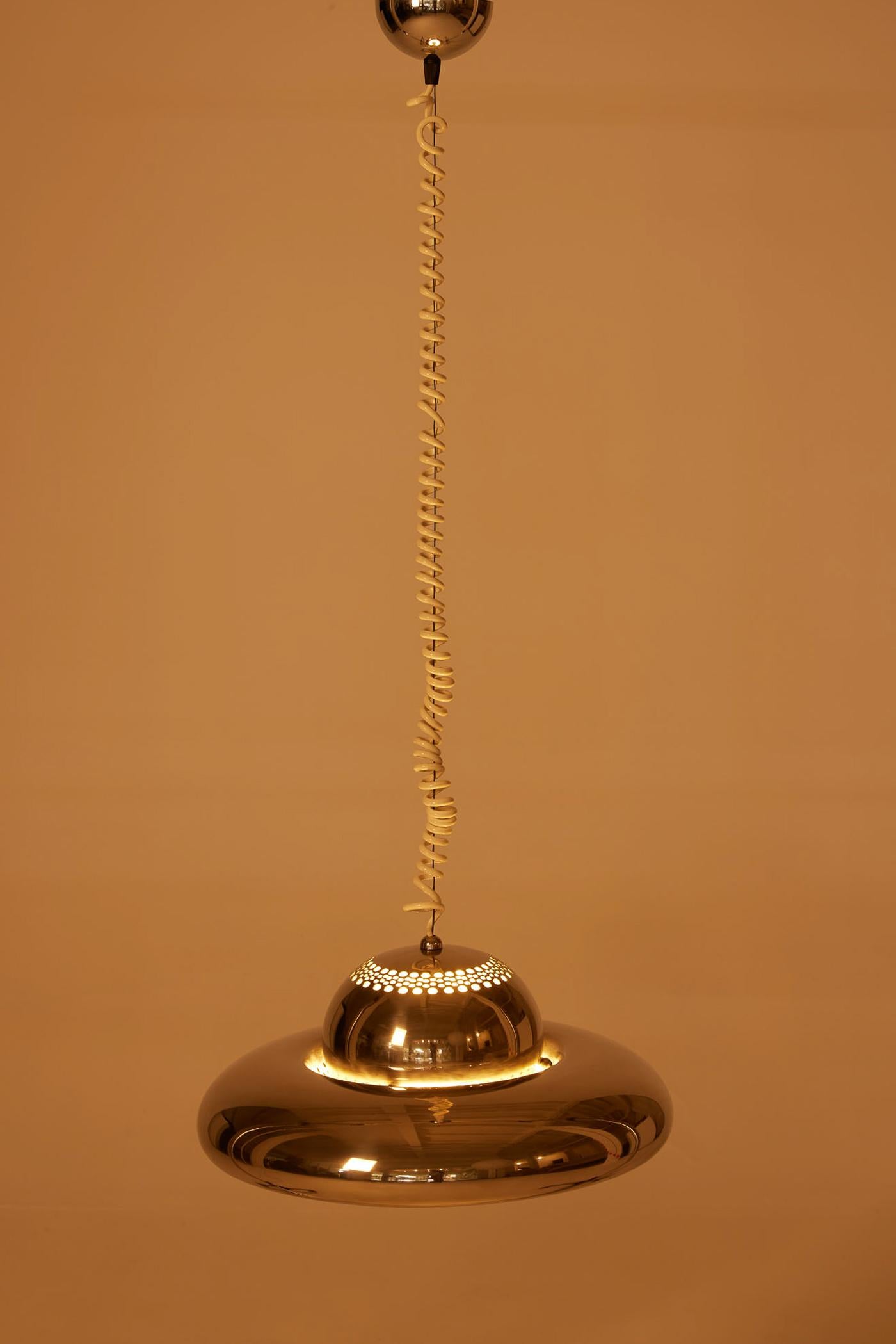Métal Tobia Scarpa, lampe suspendue en vente