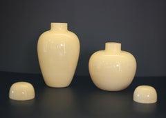 Tobia Scarpa set of cream-colored vases, Venini "Chinese" model, 1960s
