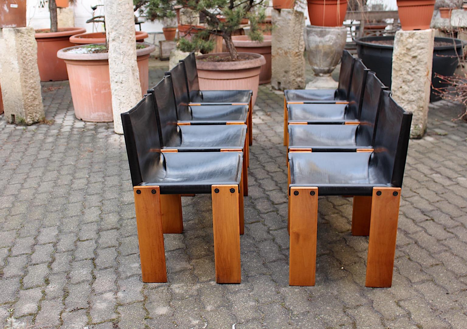 Tobia Scarpa Eight Blonde Walnut Black Leather Dining Chairs Monk, Italy, 1970s 2