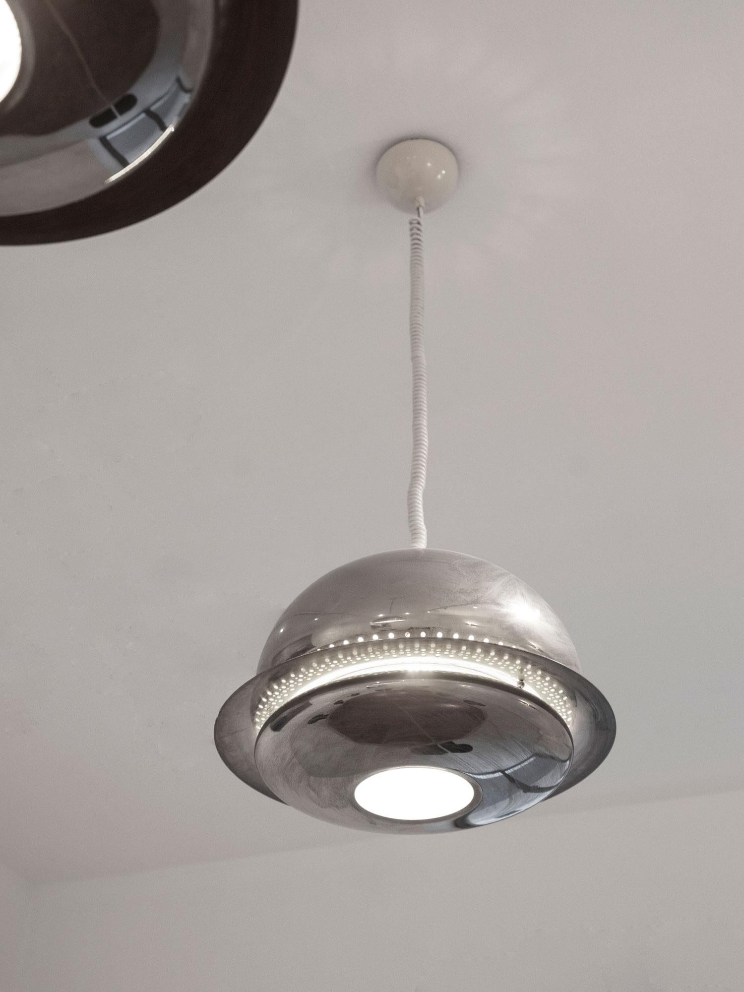 italien Tobia Scarpa Set of Two Nictea Lamps in Nickel-Plated Brass by Flos 1960s en vente
