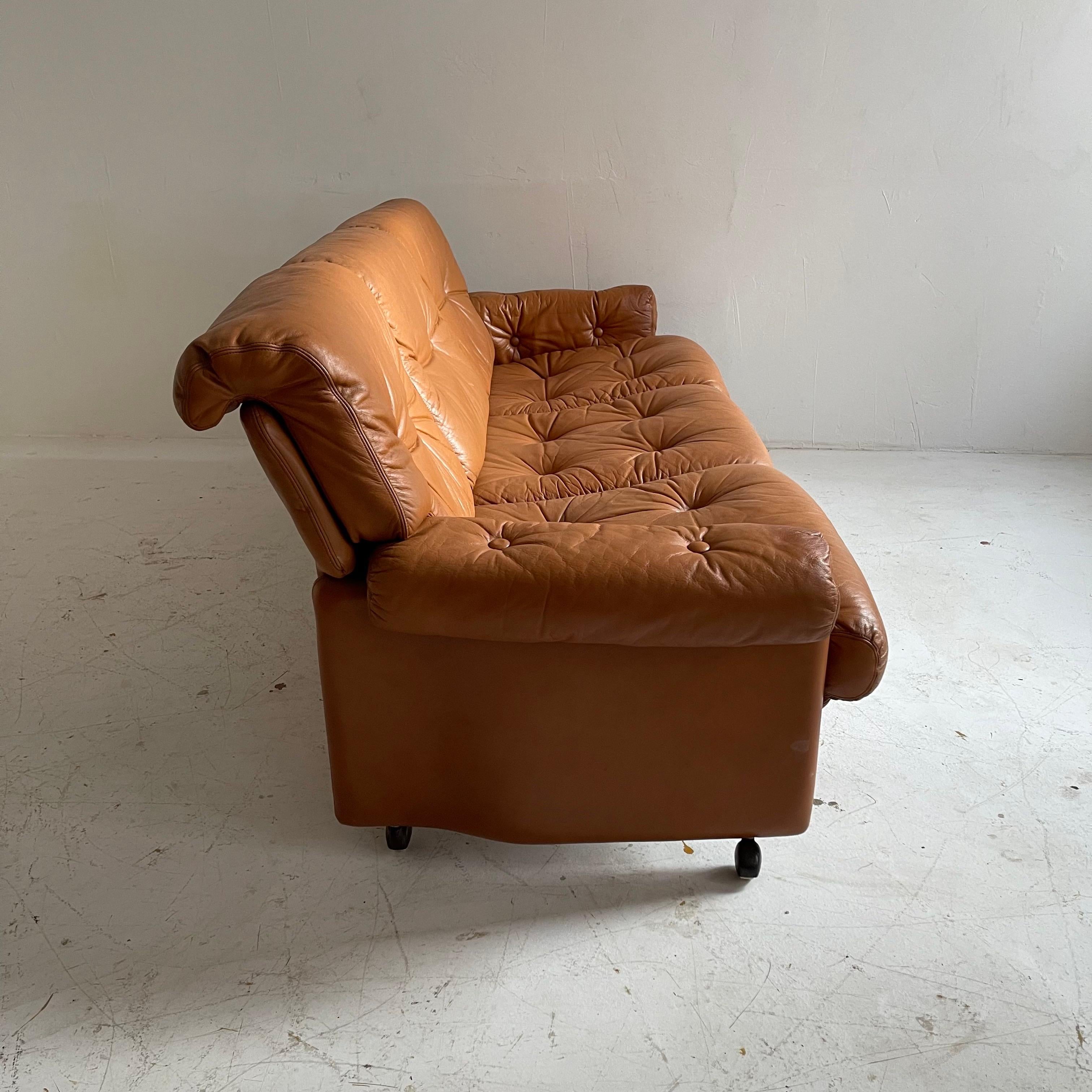 Tobia Scarpa Sofa, zugeschrieben B&B Italia, Italien 1970 (Metall)
