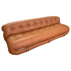 Tobia Scarpa Soriana Large Sofa, Design Cassina 1970s Tan Leather