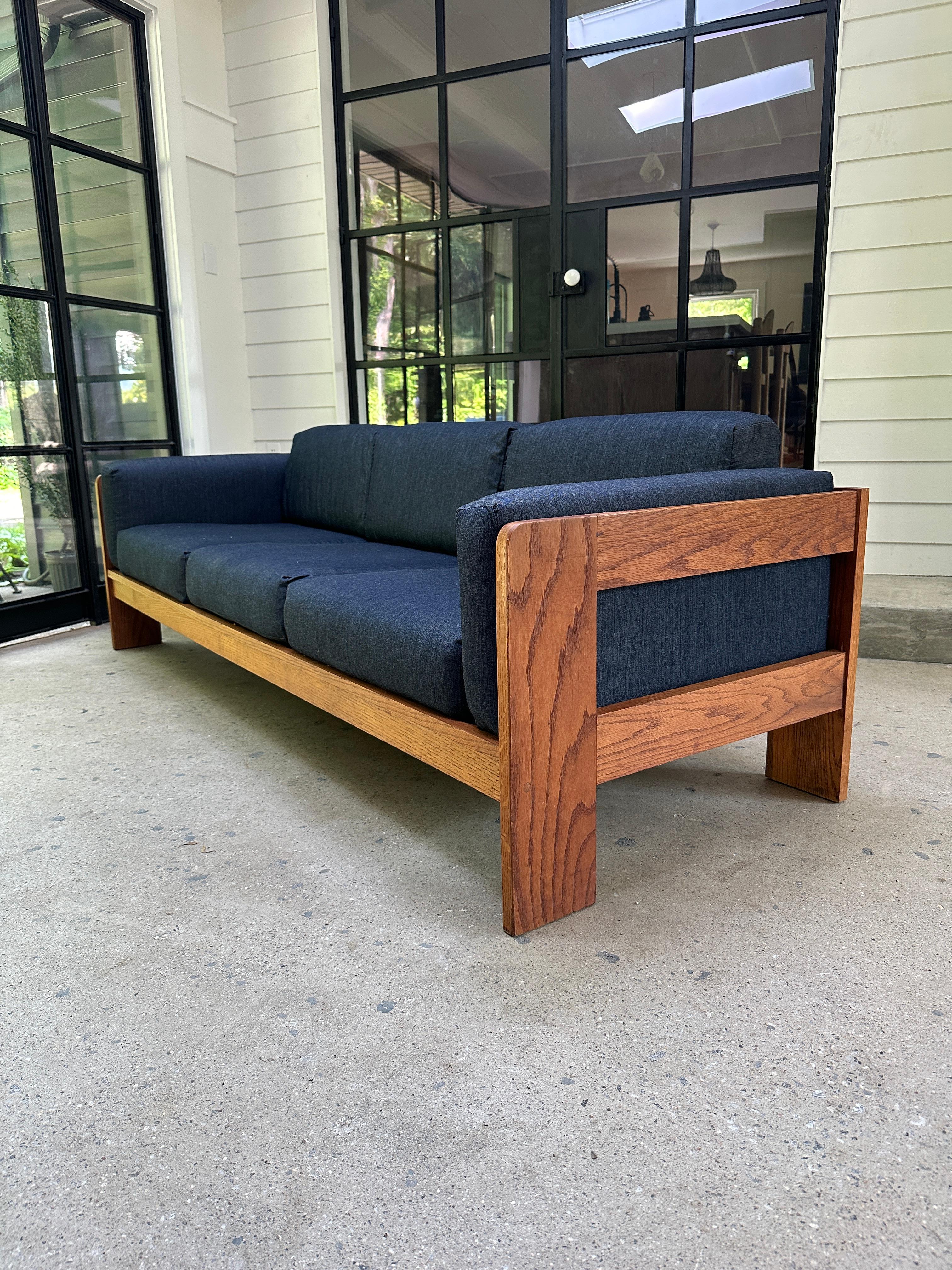 Tobia Scarpa style Mid Century Italian 'Bastiano' three seater sofa 8