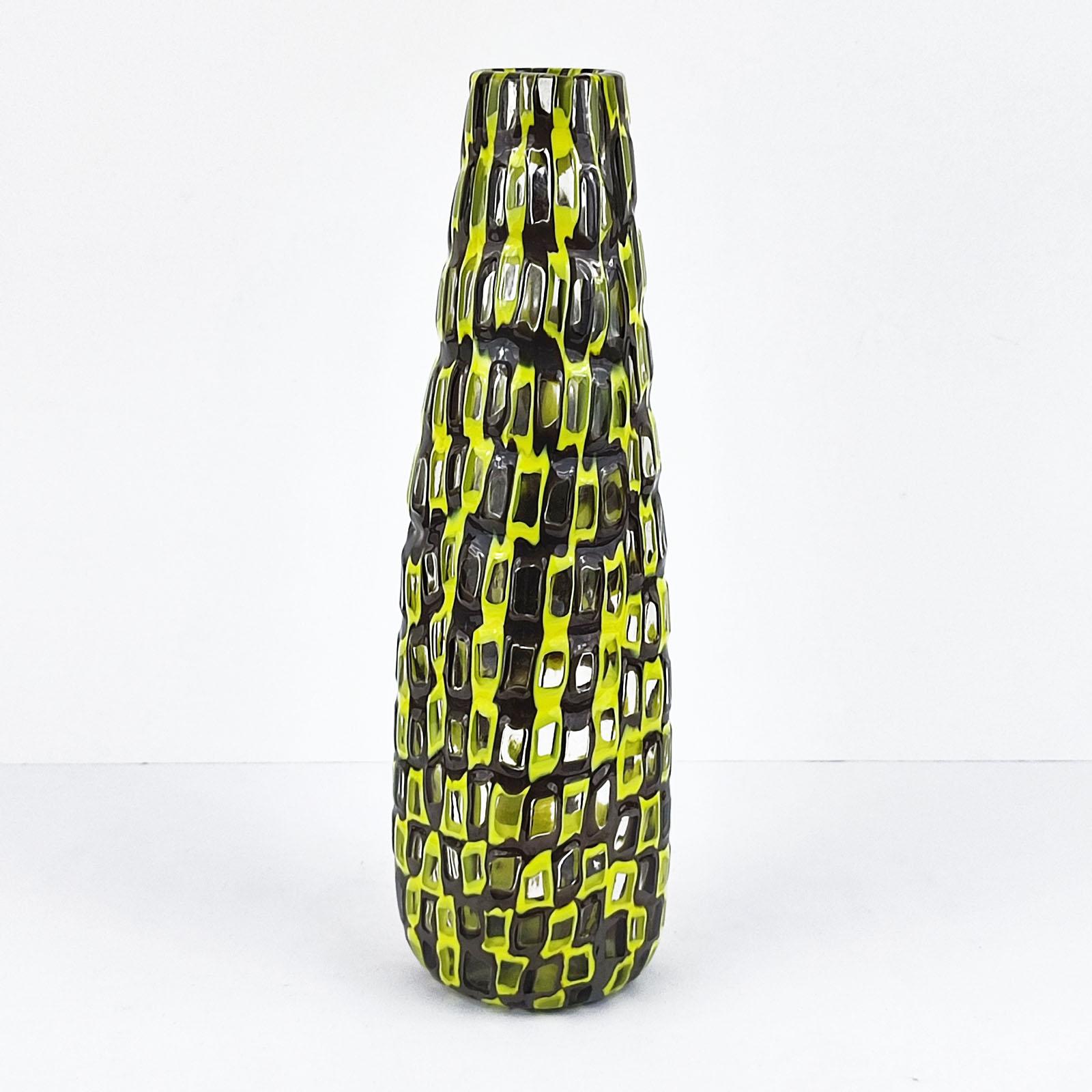 Metà XX secolo Vaso Tobia Scarpa Occhi Cristalo Zolfo, Venini, Murano, Italia 1960s in vendita