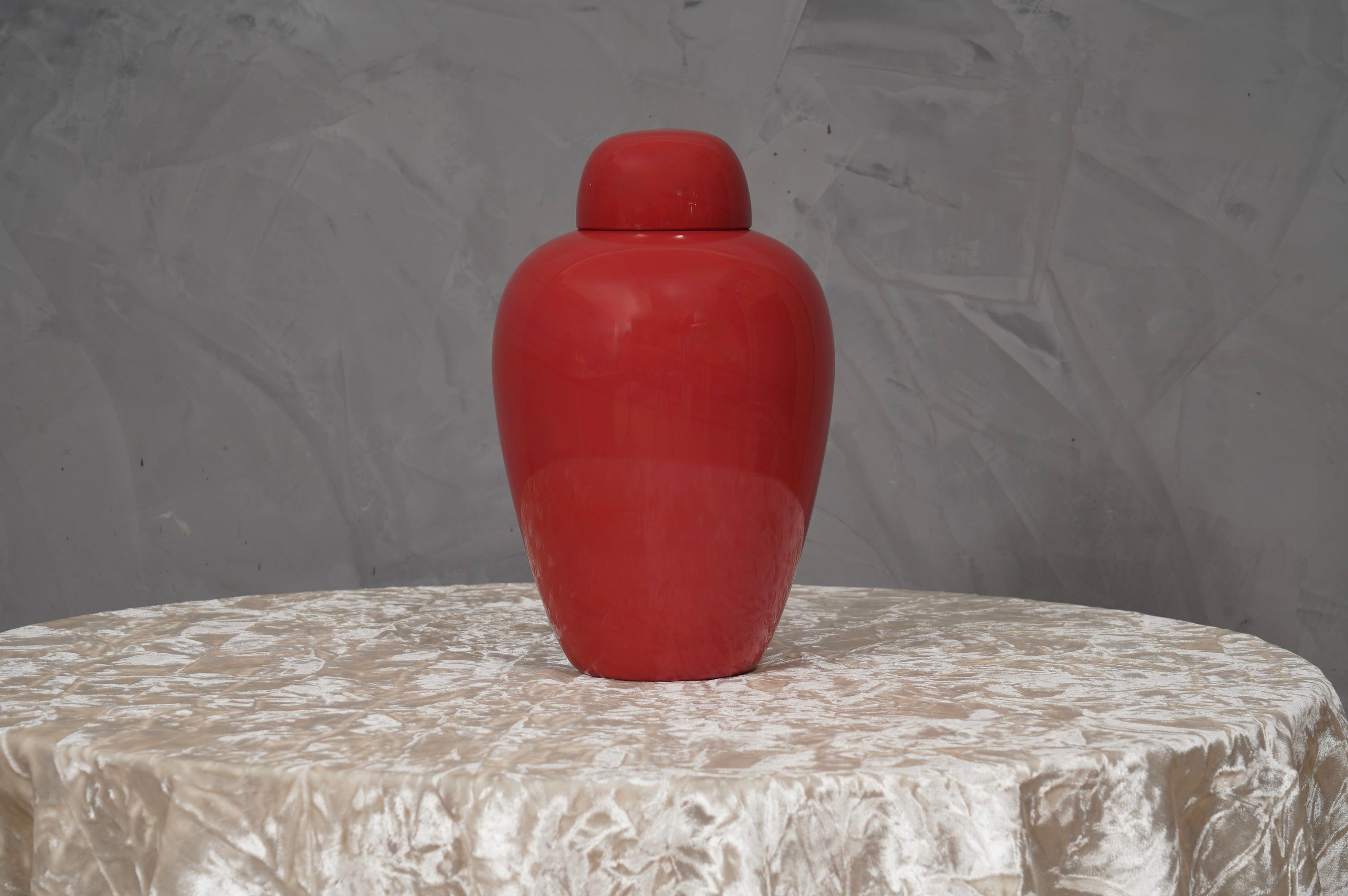 Mid-Century Modern Tobia Scarpa Venini Murano Coral Color Blown Glass Vase, 1980