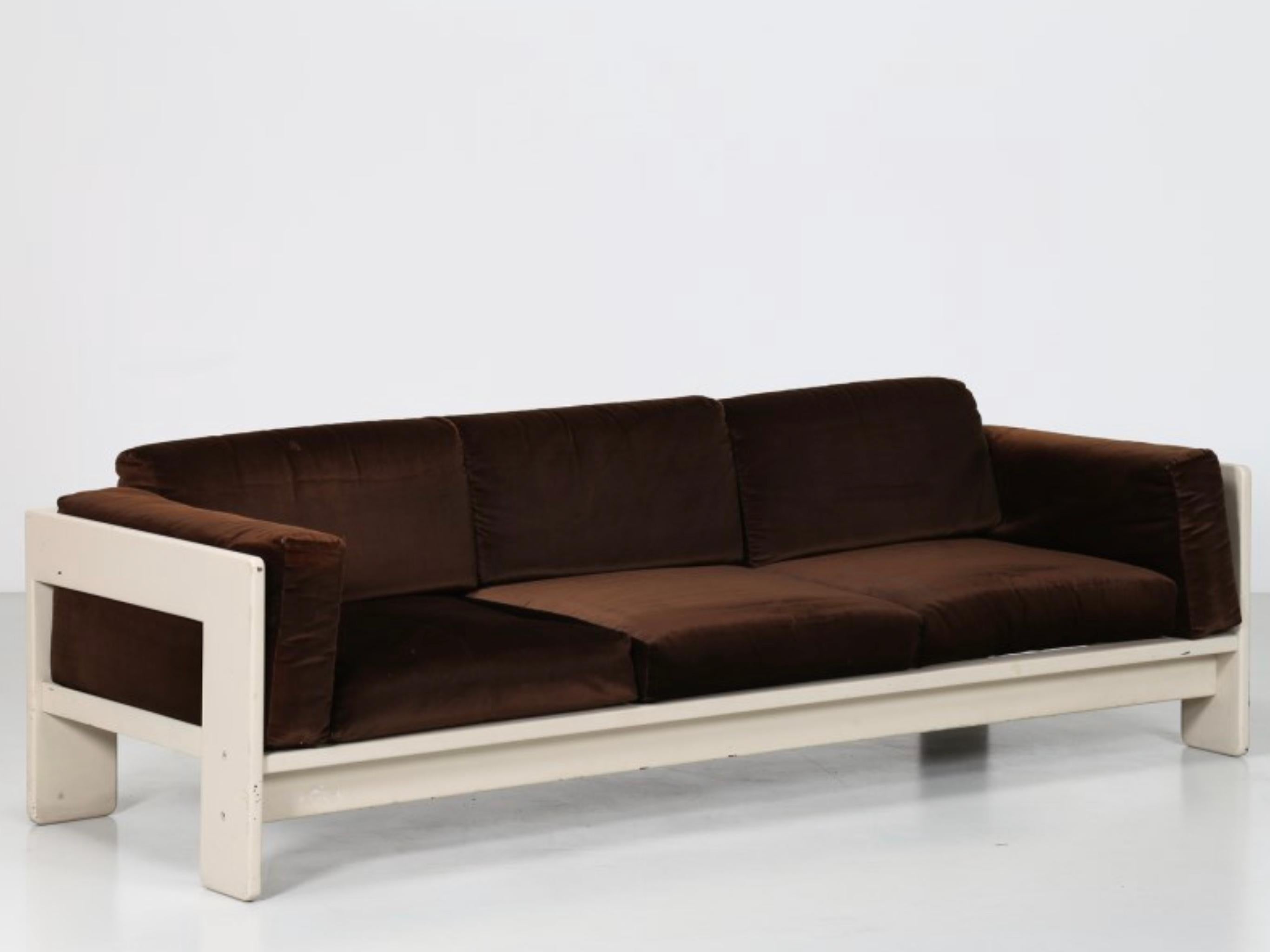 Tobia Scarpa White Lacquered Sofa 3 Seats Model Bastiano for Gavina, Italy 1960s In Fair Condition For Sale In Paris, FR