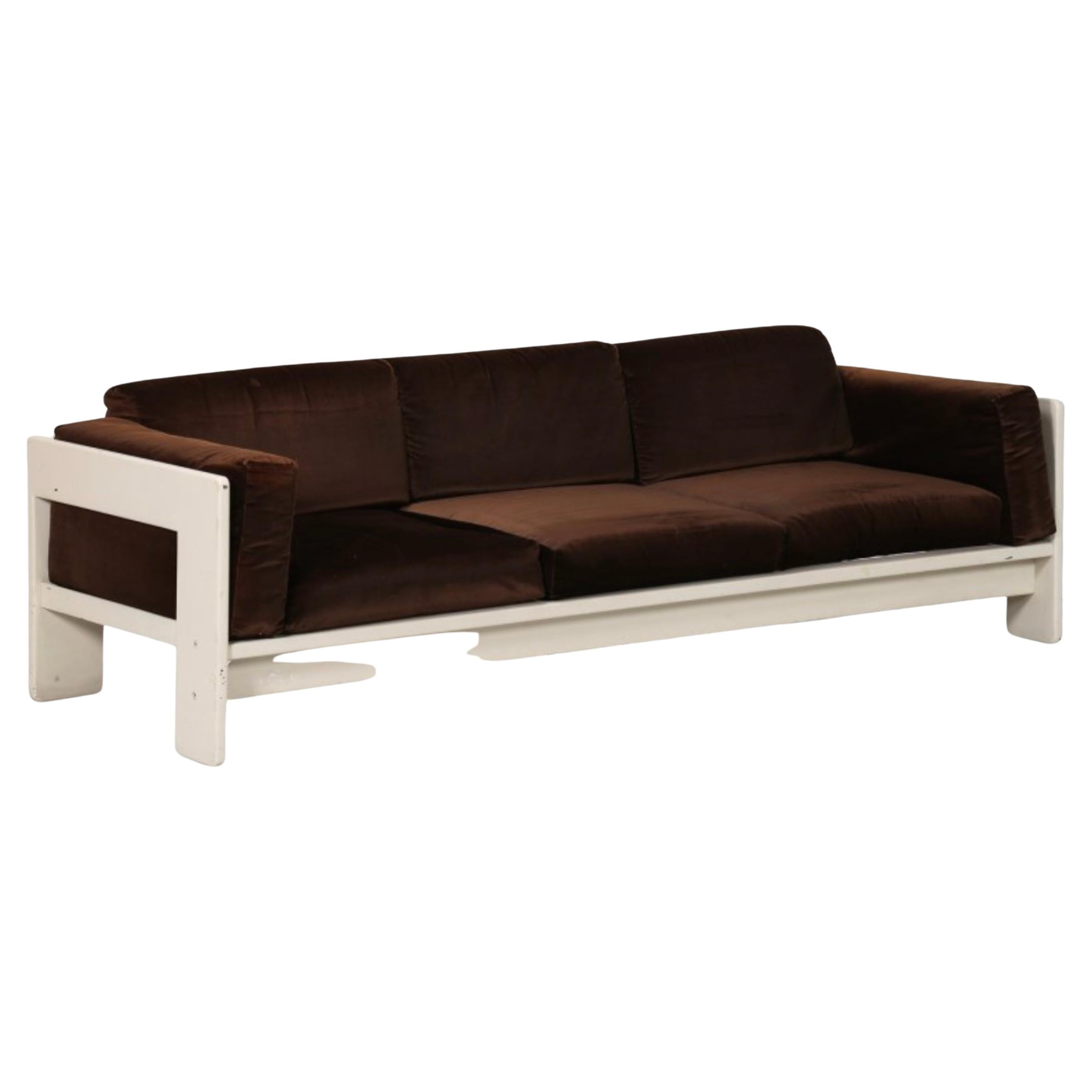 Tobia Scarpa Weiß lackiertes Sofa mit 3 Sitzen, Modell Bastiano für Gavina, Italien 1960er Jahre