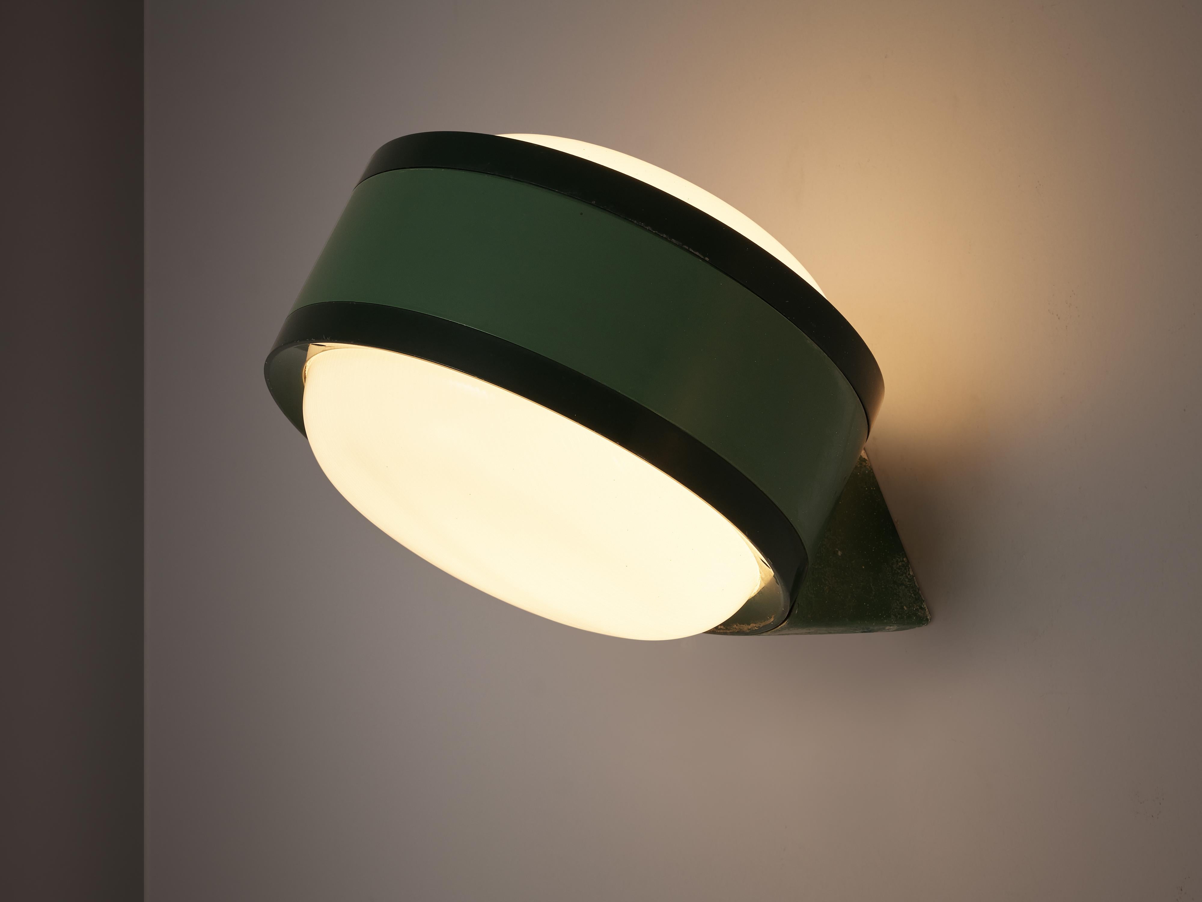 Tobia Scarpa for Flos, 'Tamburo' wall lamps, green colored aluminum, glass, Italy, 1973

Originally designed as floor lamps for outdoor use, these ‘Tamburo’ lamps have been changed into wall lamps. Now their shape can be admired even more. Not low