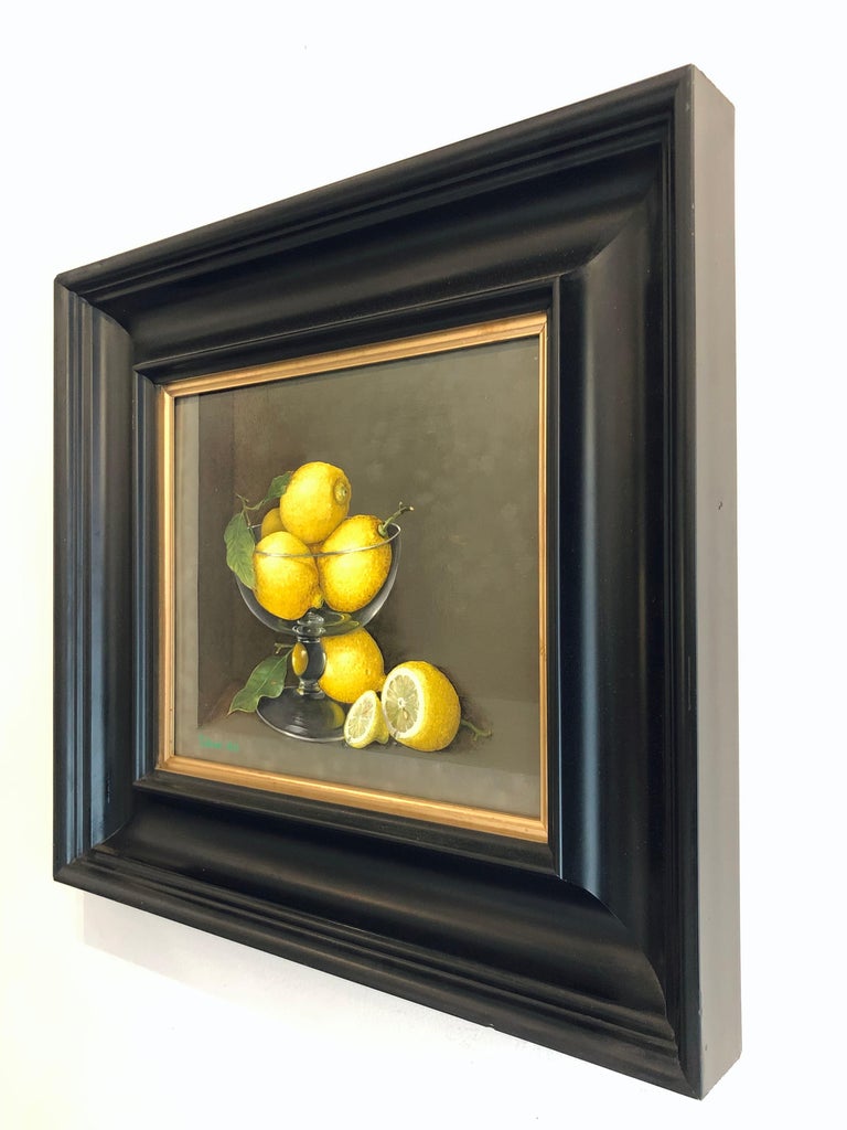 Lemons in a Glass - still life oil painting realism contemporary art Fruit - Realist Painting by Tobias Harrison
