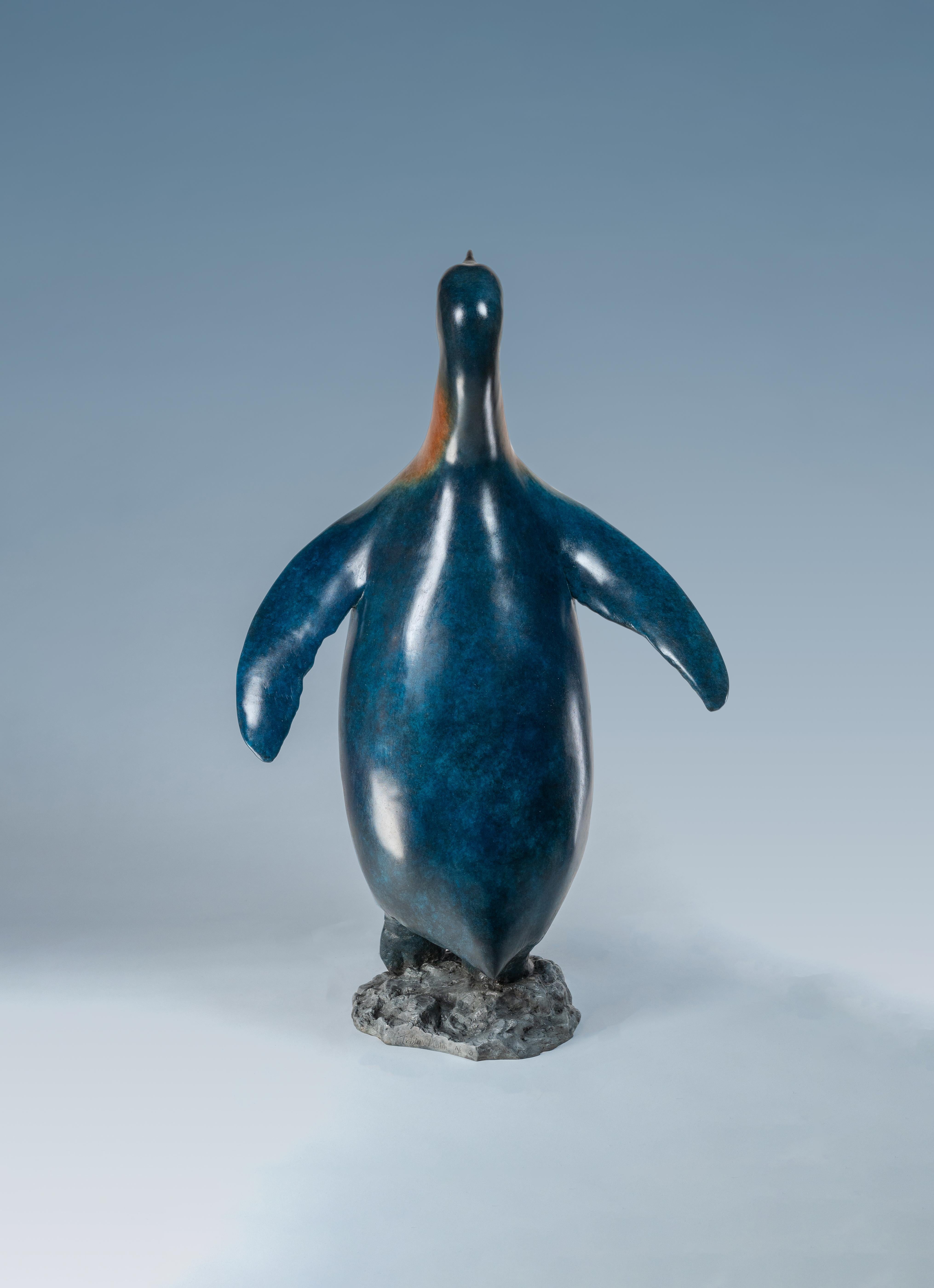 Zeitgenössische Bronze-Skulptur eines Königspinguins, lebhaftes Blau, Seevogel, Felsen im Angebot 6