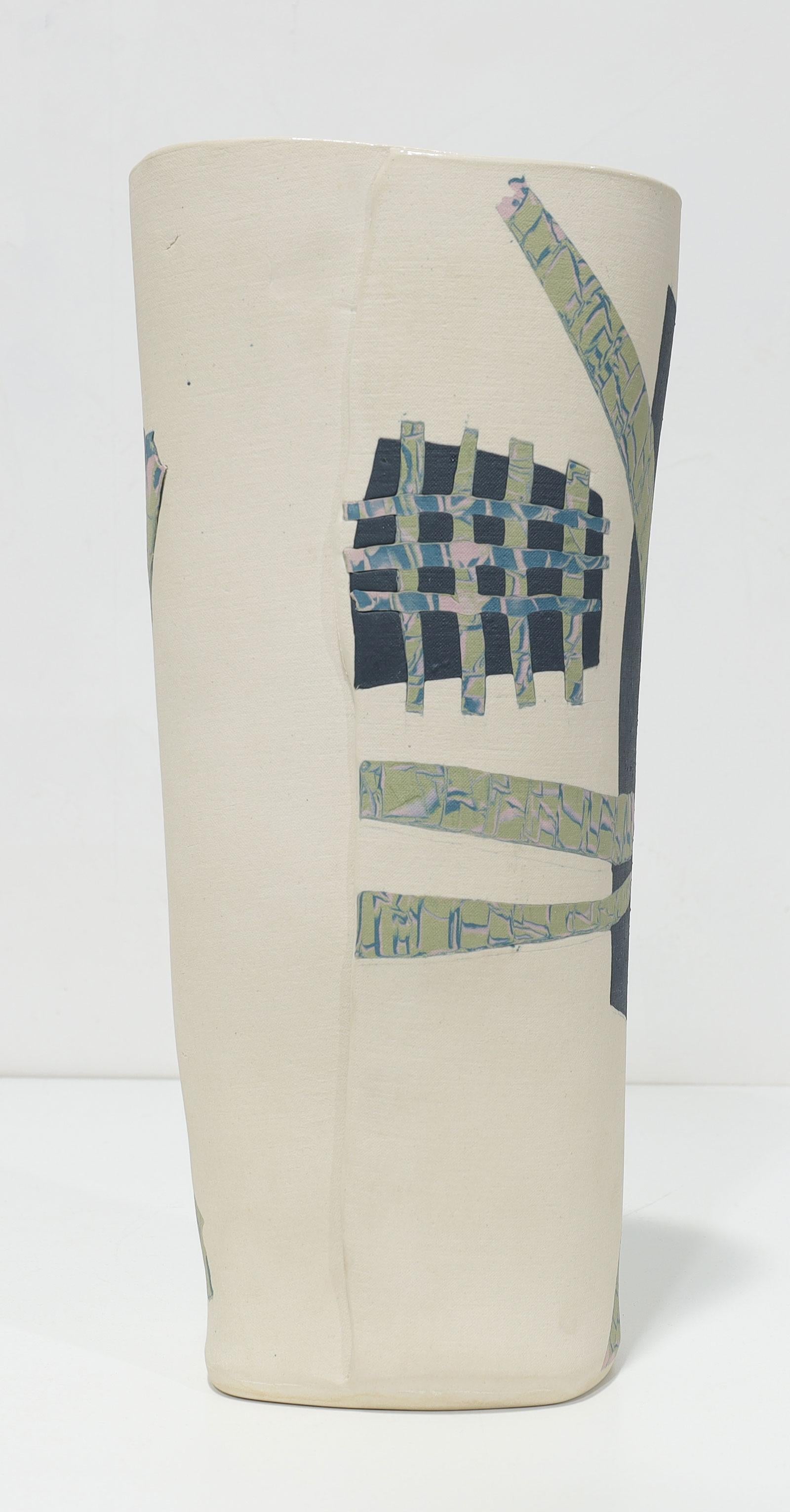 Tobias Weissman Große glasierte Porzellanvase mit Intarsien, signiert, dtd 1982 (20. Jahrhundert) im Angebot