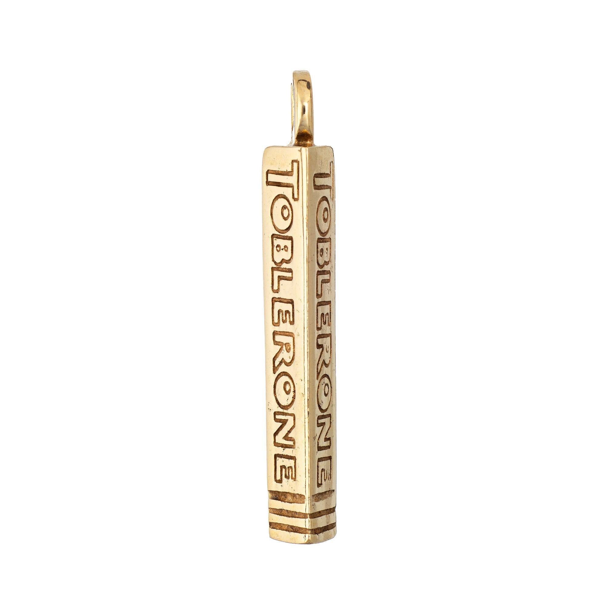 Toblerone Schokolade Candy Bar Charm Vintage c1982 9k Gelbgold Anhänger im Zustand „Gut“ in Torrance, CA