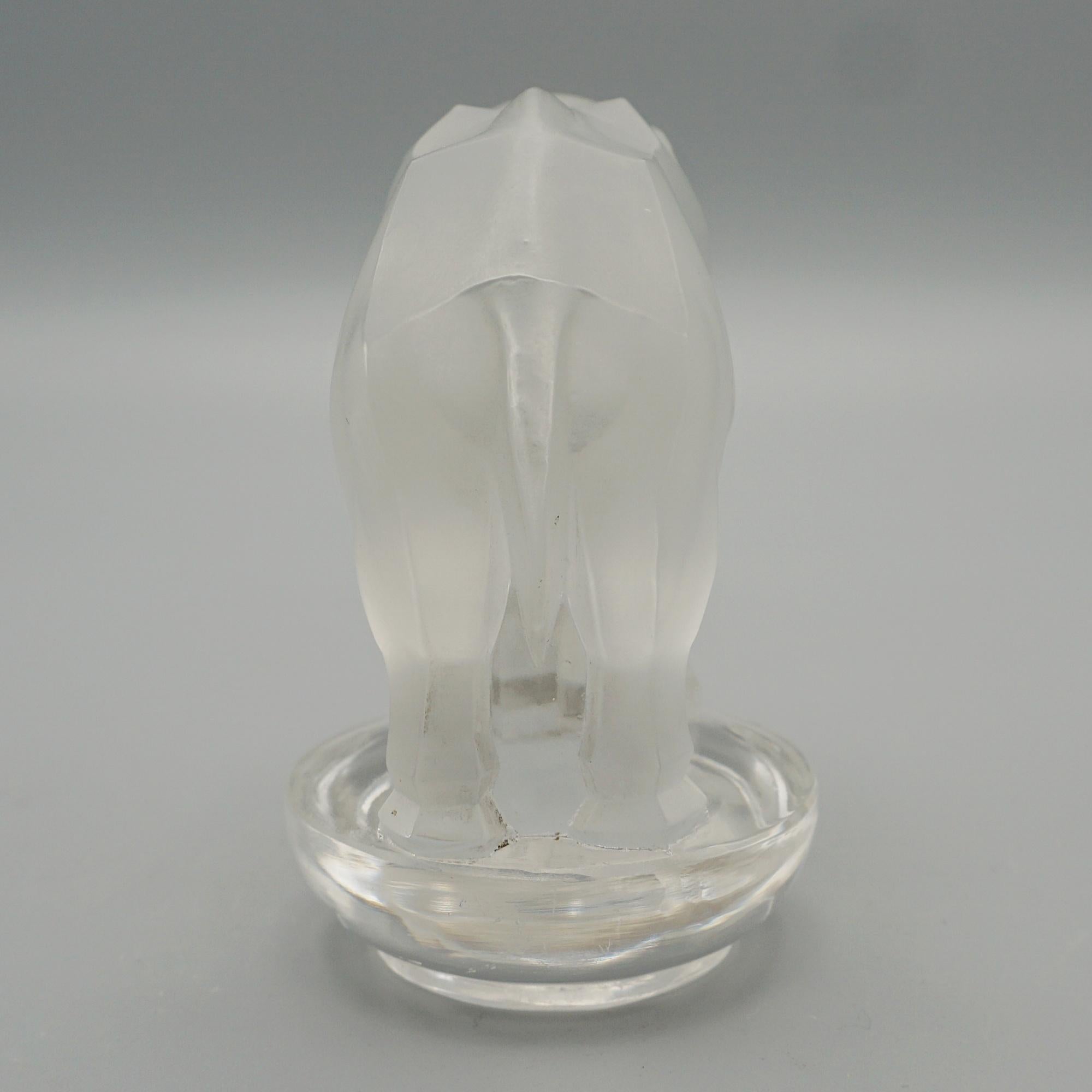 'Toby Elephant' Frosted Glass Paperweight by René Lalique 1