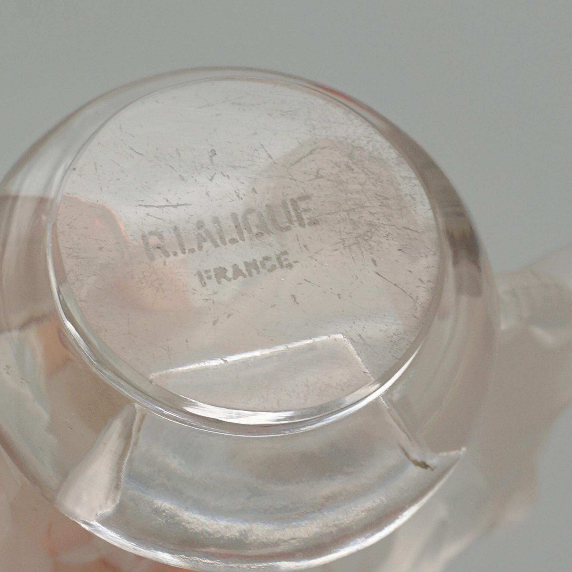 'Toby Elephant' Frosted Glass Paperweight by René Lalique 4