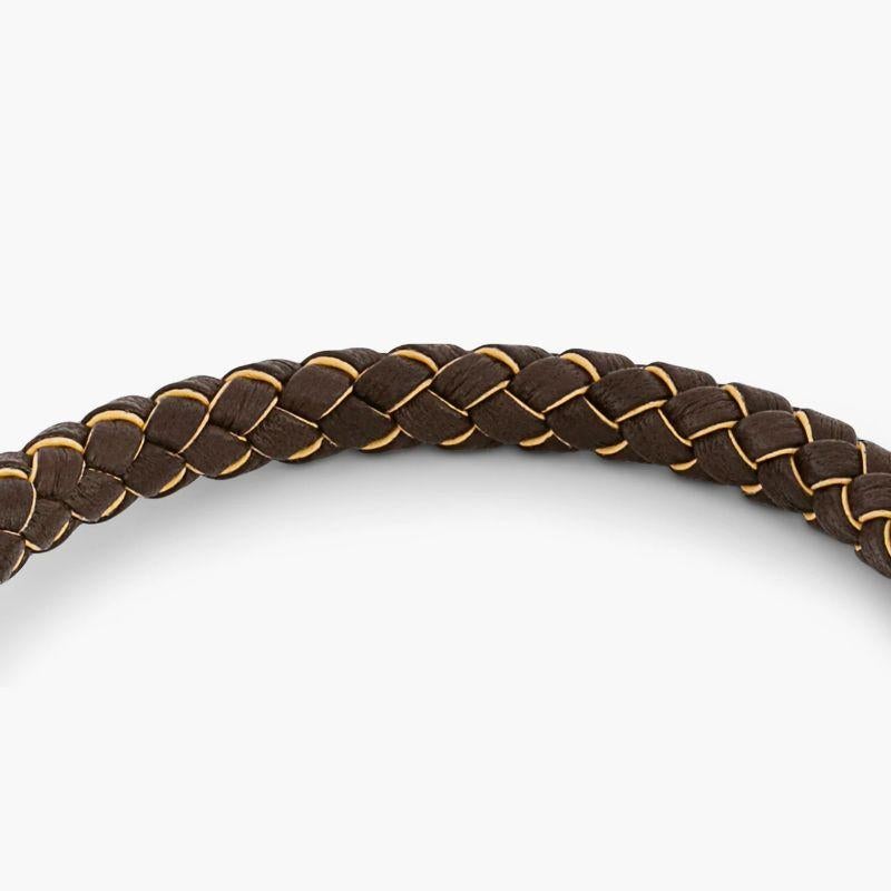 Click Tocco Bracelet in Beige Piped Italian Brown Leather with Black Rhodium Plated Sterling Silver, Size M

Accents of light brown colour can be seen on the edges of our darker brown Italian leather, highlighting each strand and showcasing our