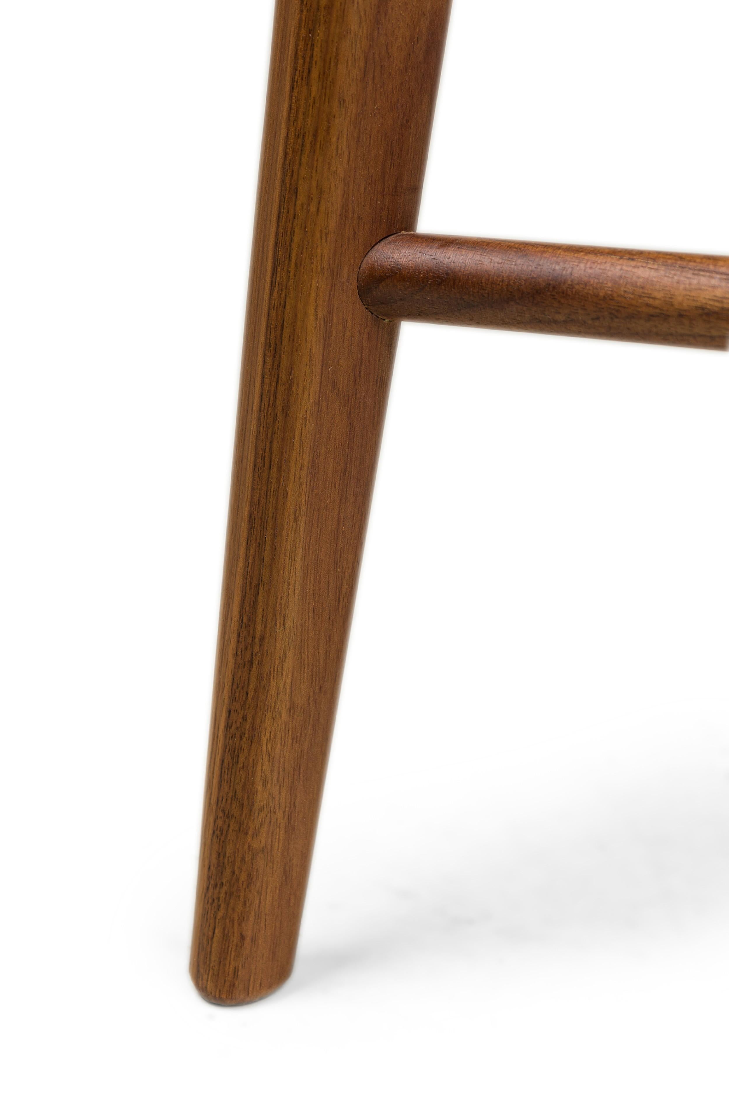 Toco Counter Stool (Walnut) For Sale 3
