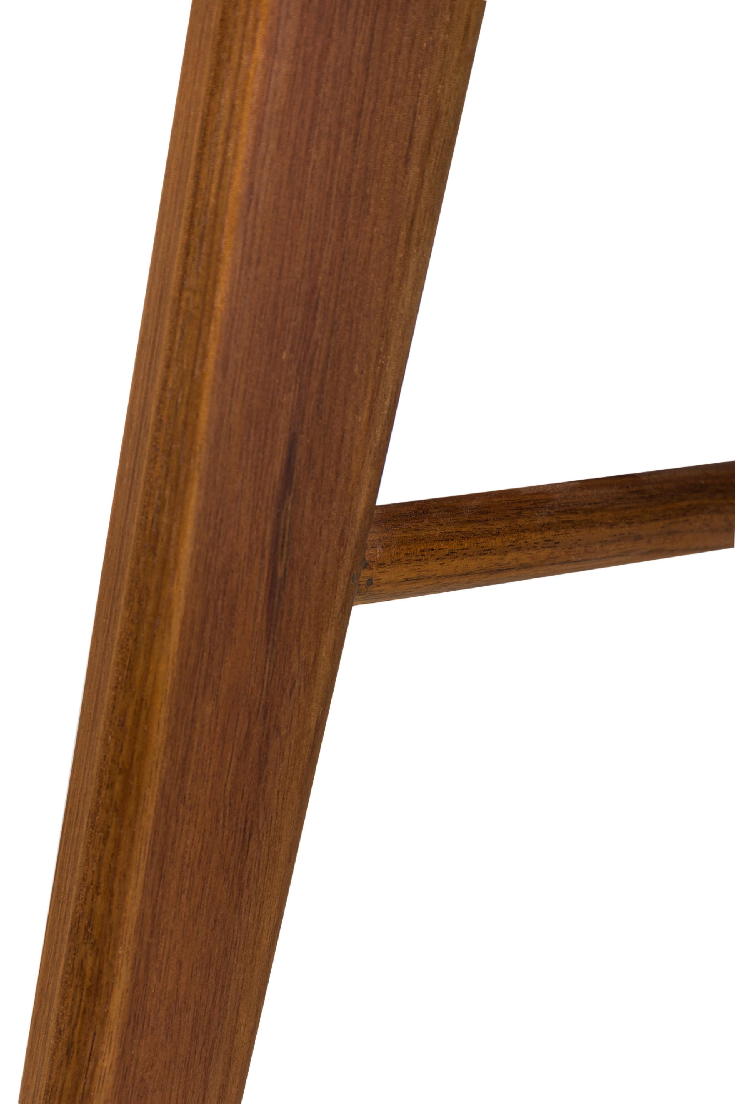 Toco Counter Stool (Walnut) For Sale 2