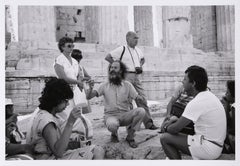 Tourist Guide, Signed Contemporary Silver Gelatin Print by Tod Papageorge
