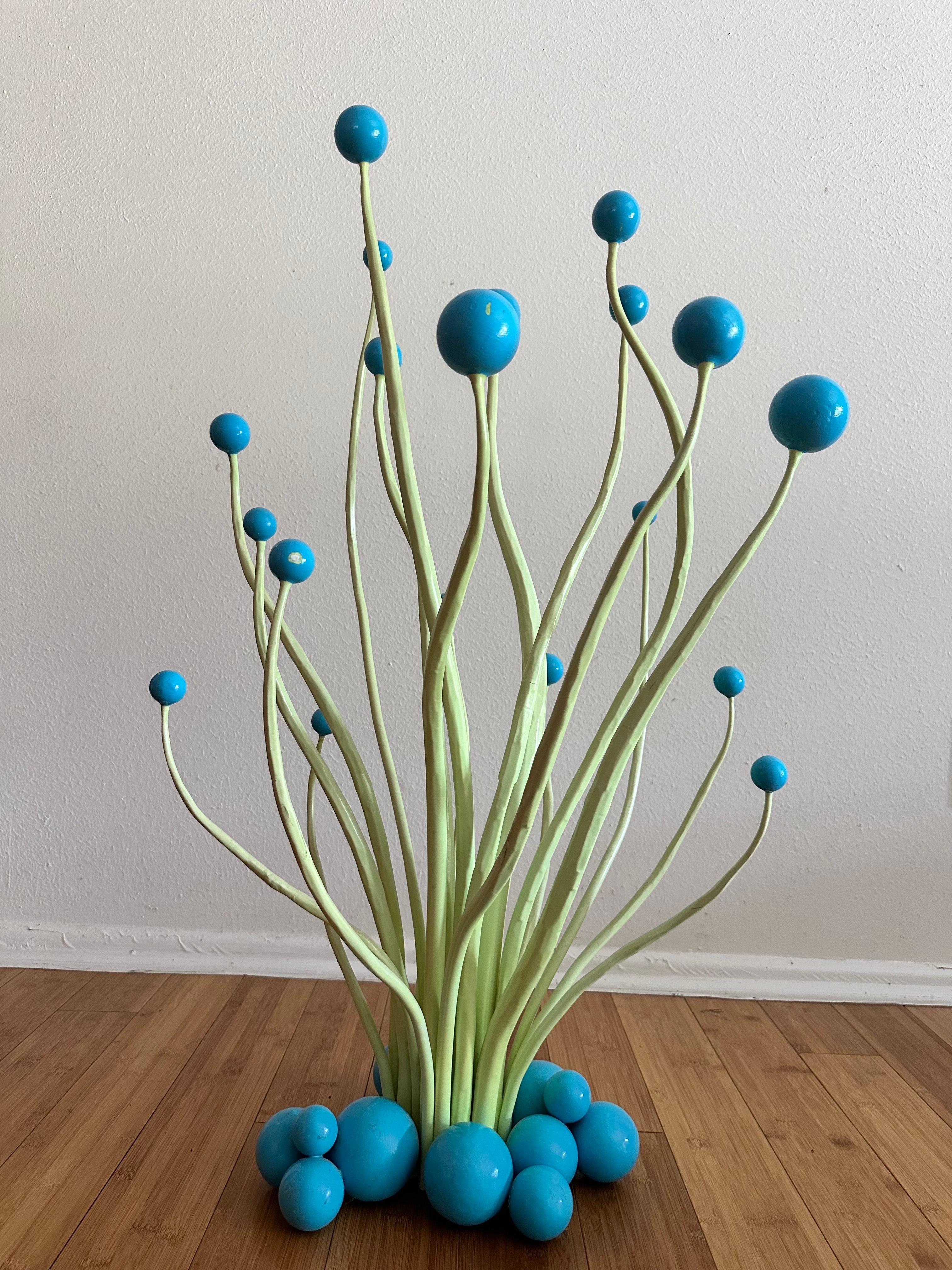 Ball and Ball, verde fluorescente e turchese, scultura contemporanea in acciaio surreale - Abstract Sculpture Grigio di Todd Campbell