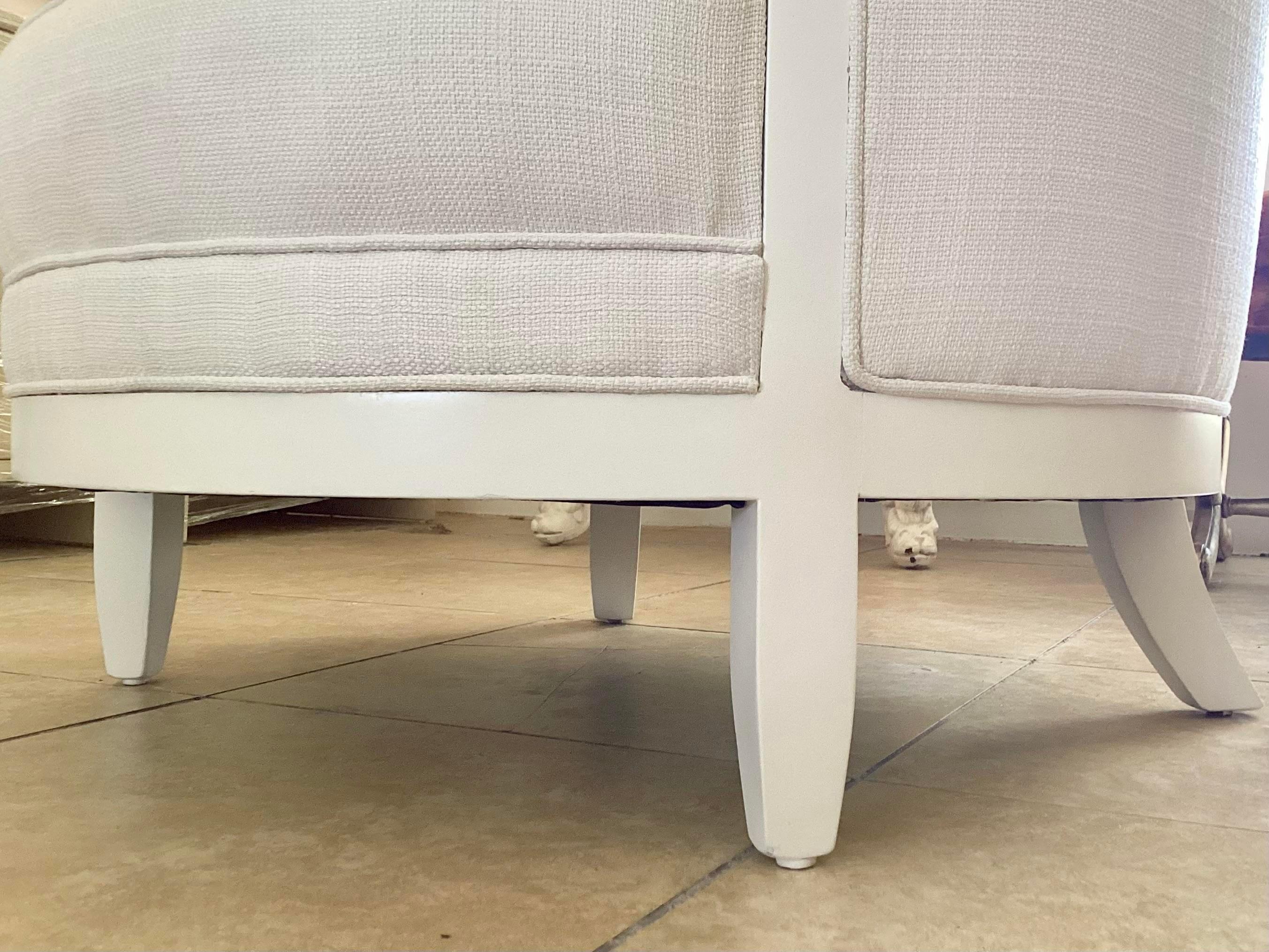 Todd Hase Conçu Carmen Berger en laque blanche et nouveaux textiles Todd Hase en vente 3