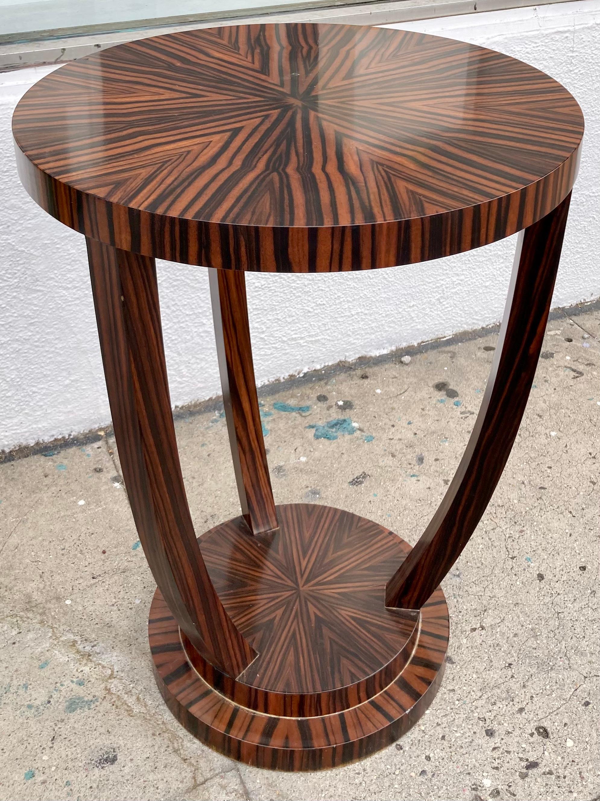Tavolino Mykolas di Todd Hase con intarsio di ebano Macassar In condizioni buone in vendita a Los Angeles, CA