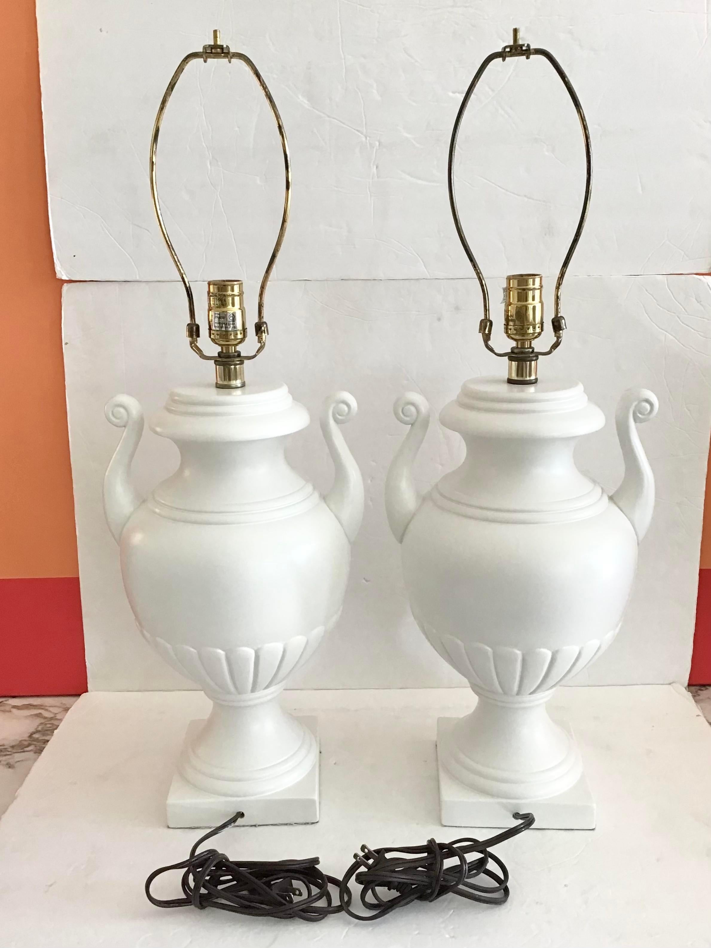 Todd Hase White Urn Table Lamps, a Pair In Good Condition For Sale In Los Angeles, CA