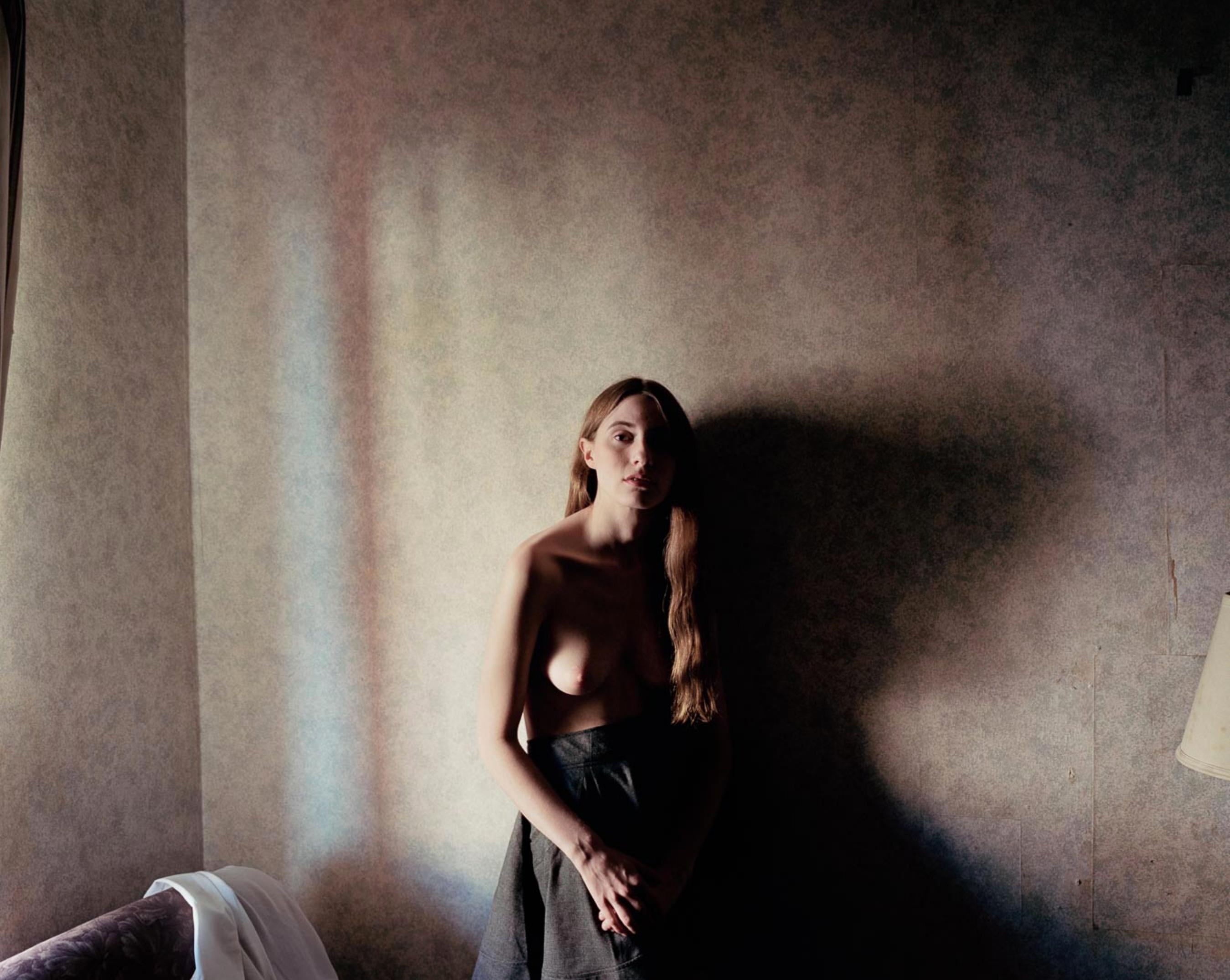 #10625-12, 2011 - Todd Hido (Colour Photography)
Signed, titled and dated on reverse
Archival pigment print

Available in three sizes:
20 x 24 inches, from an edition of 10 + 3 APs
30 x 38 inches, from an edition of 5 + 2 APs
38 x 48 inches, from an