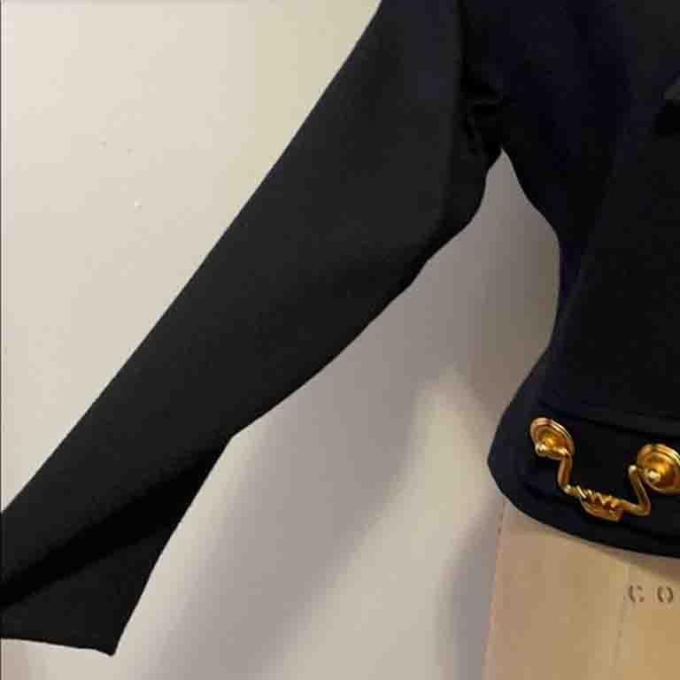 Todd Oldham Black Crepe Door Handle Jacket In Excellent Condition For Sale In Los Angeles, CA