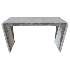 Table basse Todos, toile de béton et métal, par Neal Aronowitz