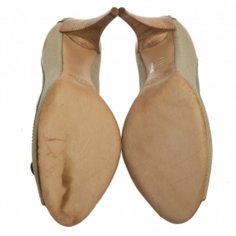 Brown Tod's Beige/Green Canvas And Leather Peep Toe Slip On Pumps Size 40 For Sale
