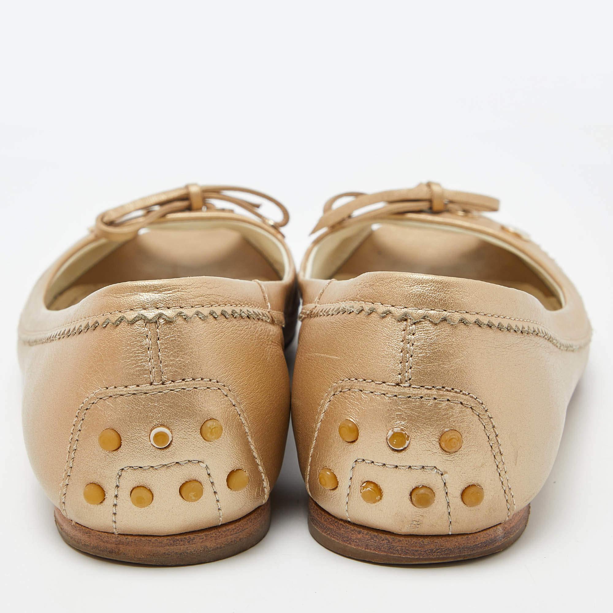 Donna Tod's Ballerine con fiocco in pelle beige misura 37.5