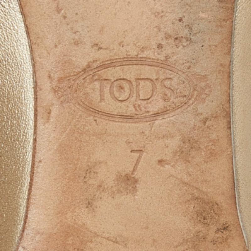 Tod's Ballerines à bout ouvert en cuir beige, taille 37,5 en vente 3