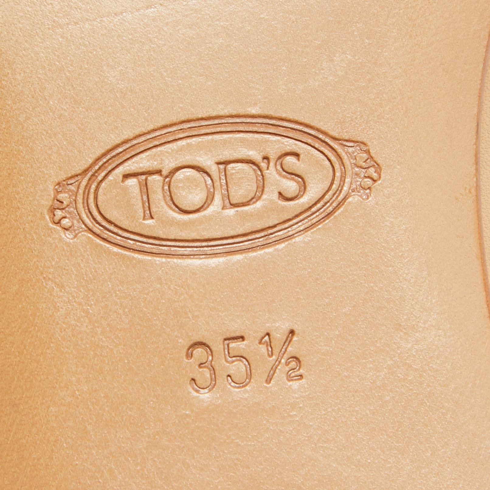 Tod's Beige Leather Chain Detail Ankle Boots Size 35.5 For Sale 3
