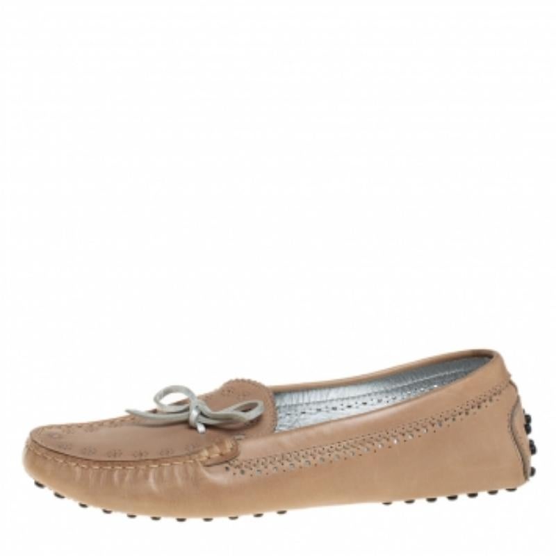 Tod's Beige Perforated Leather Bow Loafers Size 37 For Sale 2
