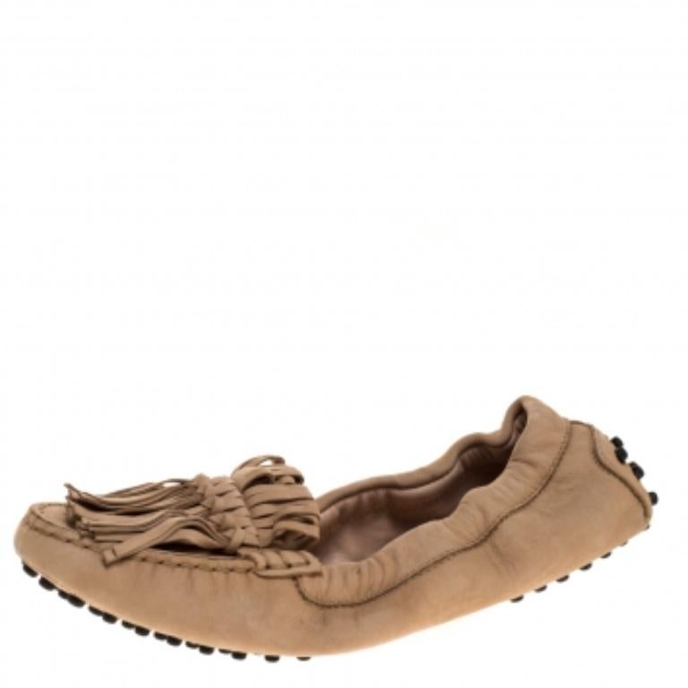 Tod's Beige Suede Fringe Detail Scrunch Loafers Size 37 For Sale 2