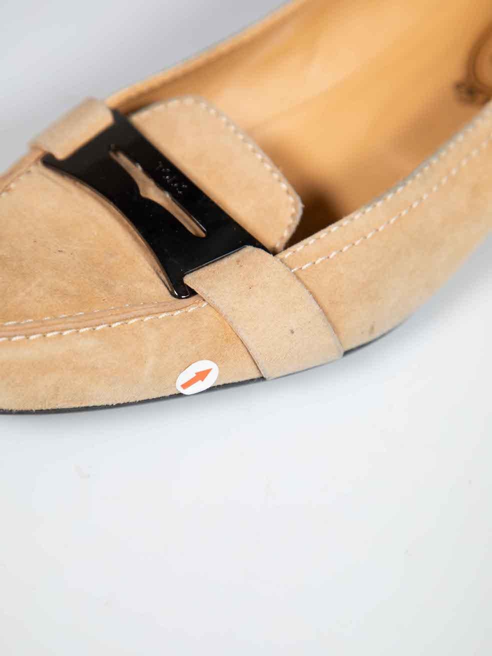 Tod's Beige Suede Low Loafer Pumps Size IT 38.5 For Sale 3