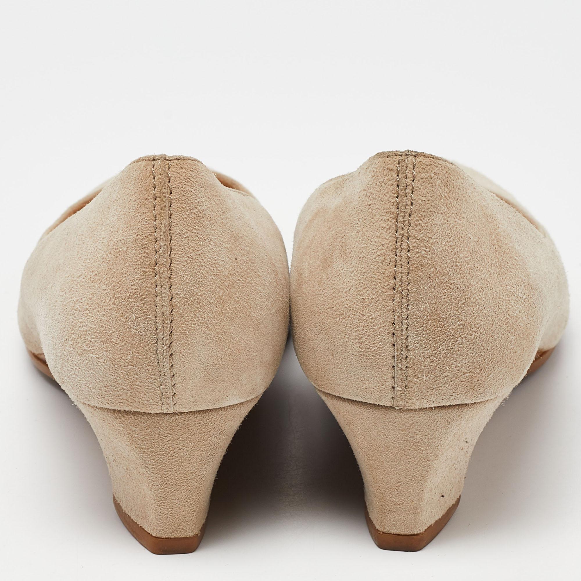 Tod's Beige Suede Wedge Pumps Size 36.5 For Sale 1