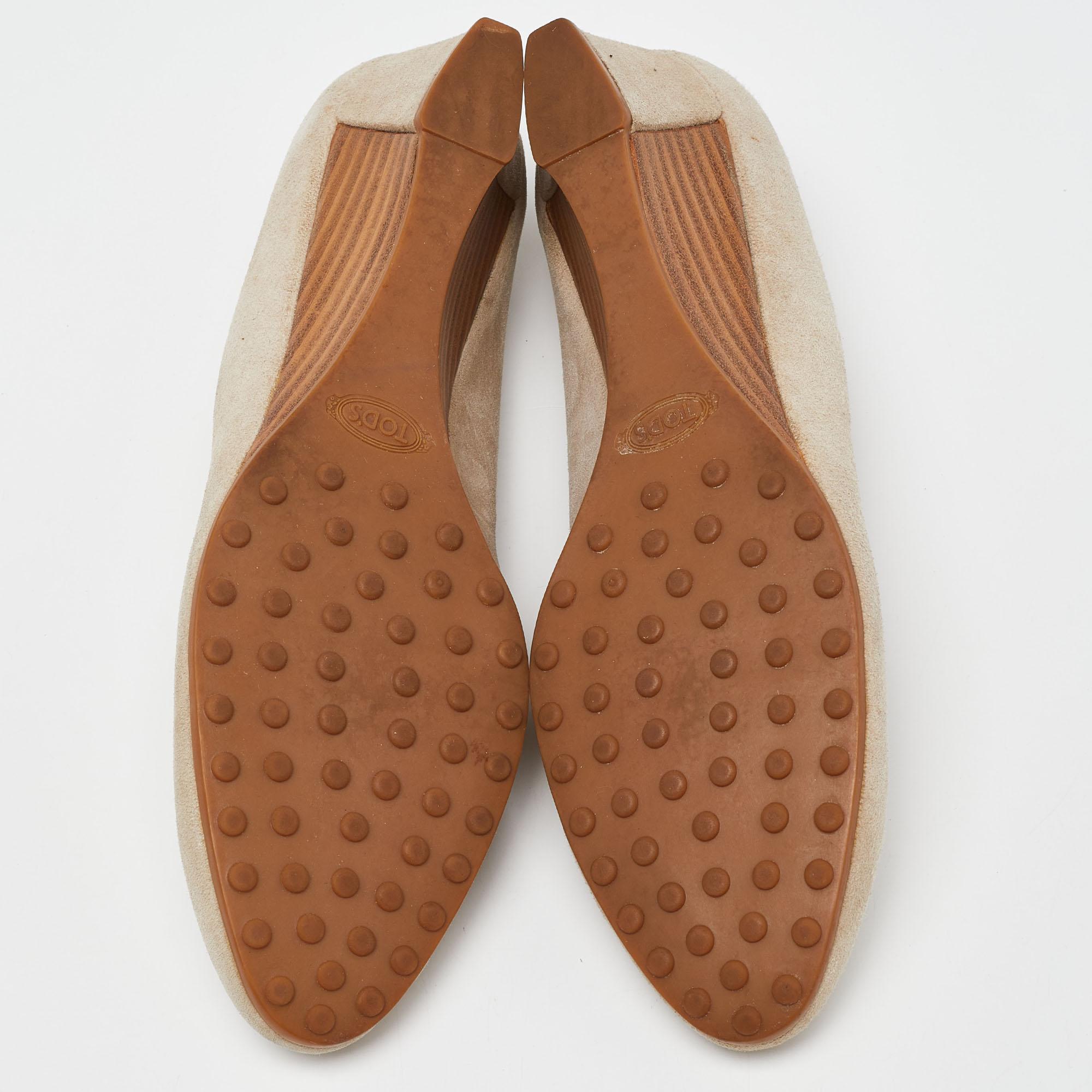 Tod's Beige Suede Wedge Pumps Size 36.5 For Sale 2